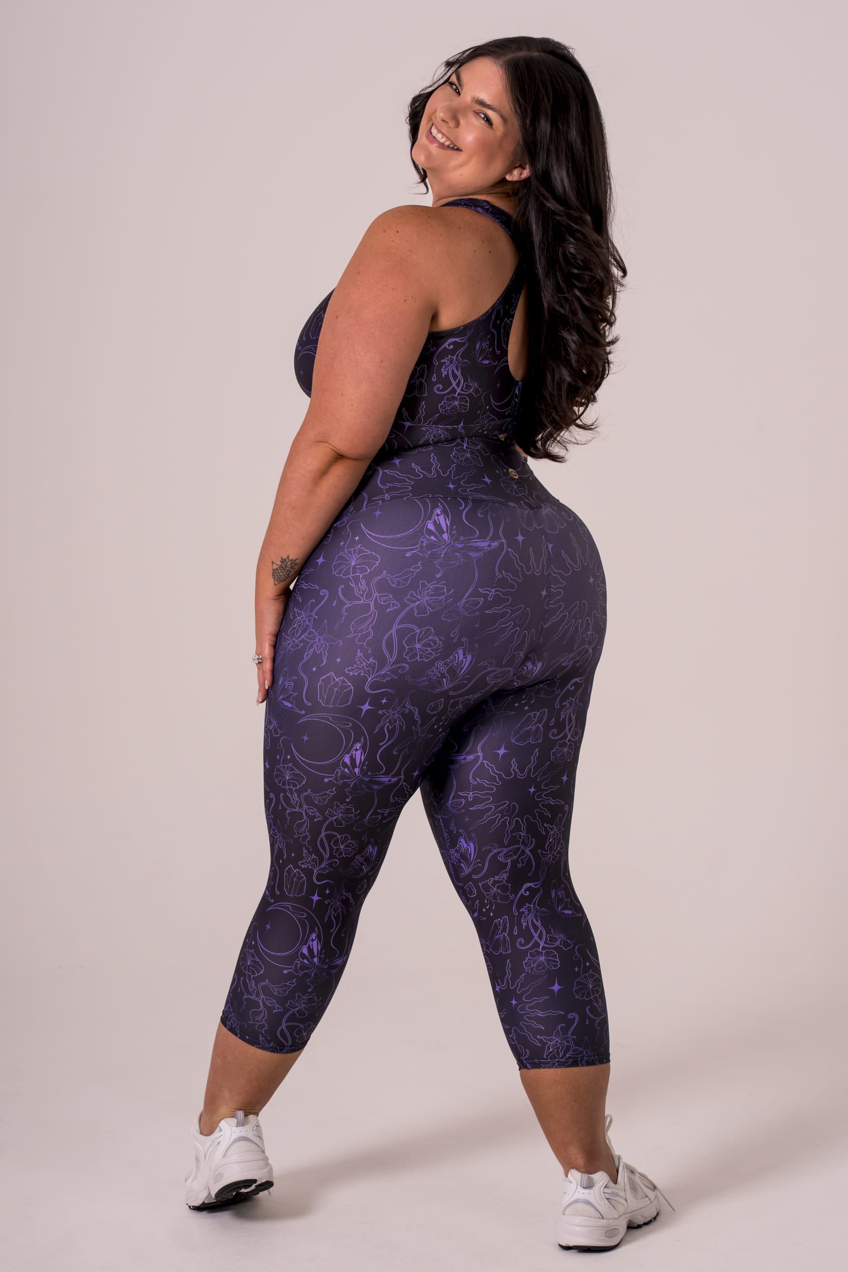 Afterglow Dynamic High Waisted Capri Leggings