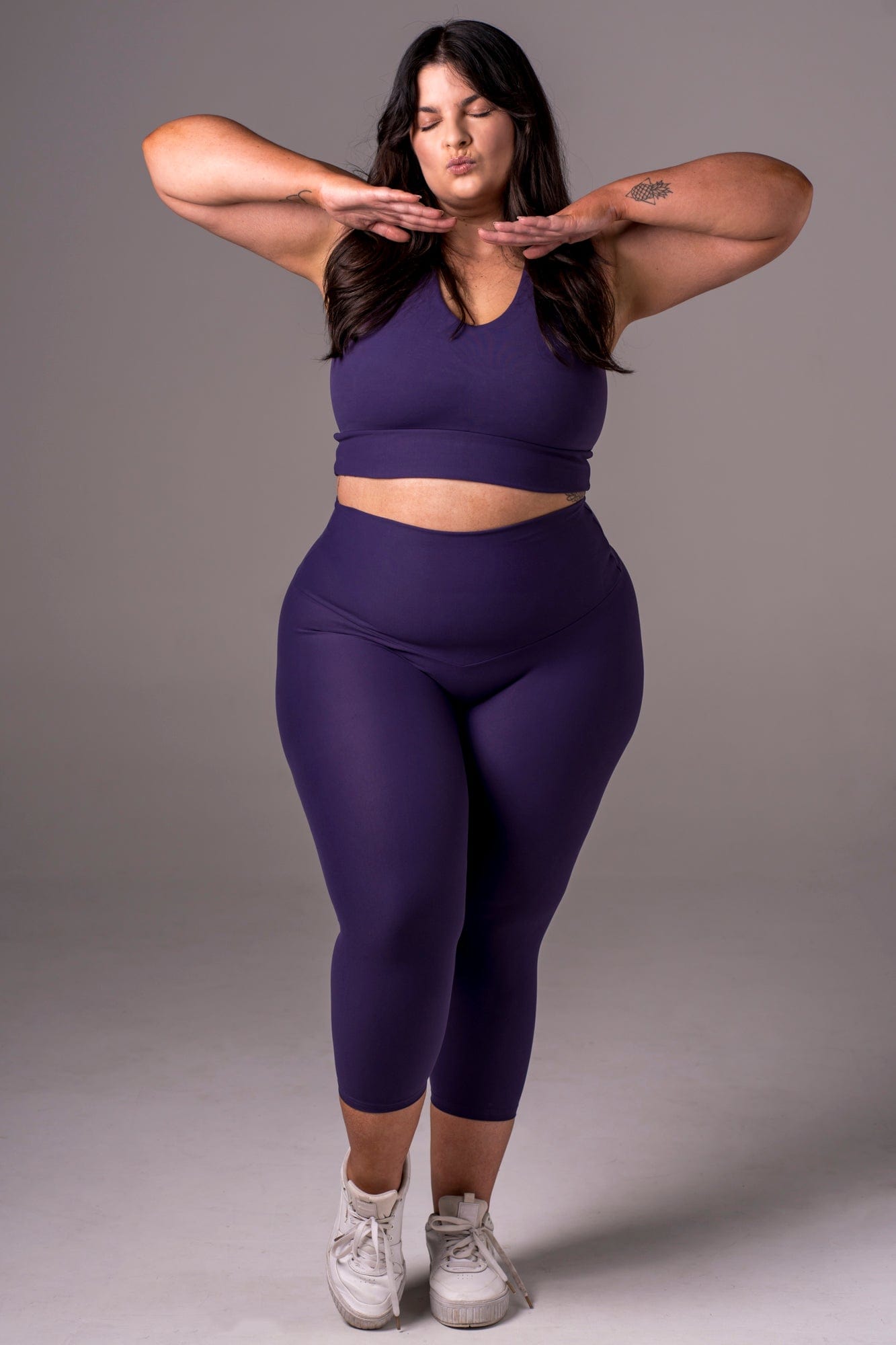 Amethyst Dynamic High Waisted Capri Leggings