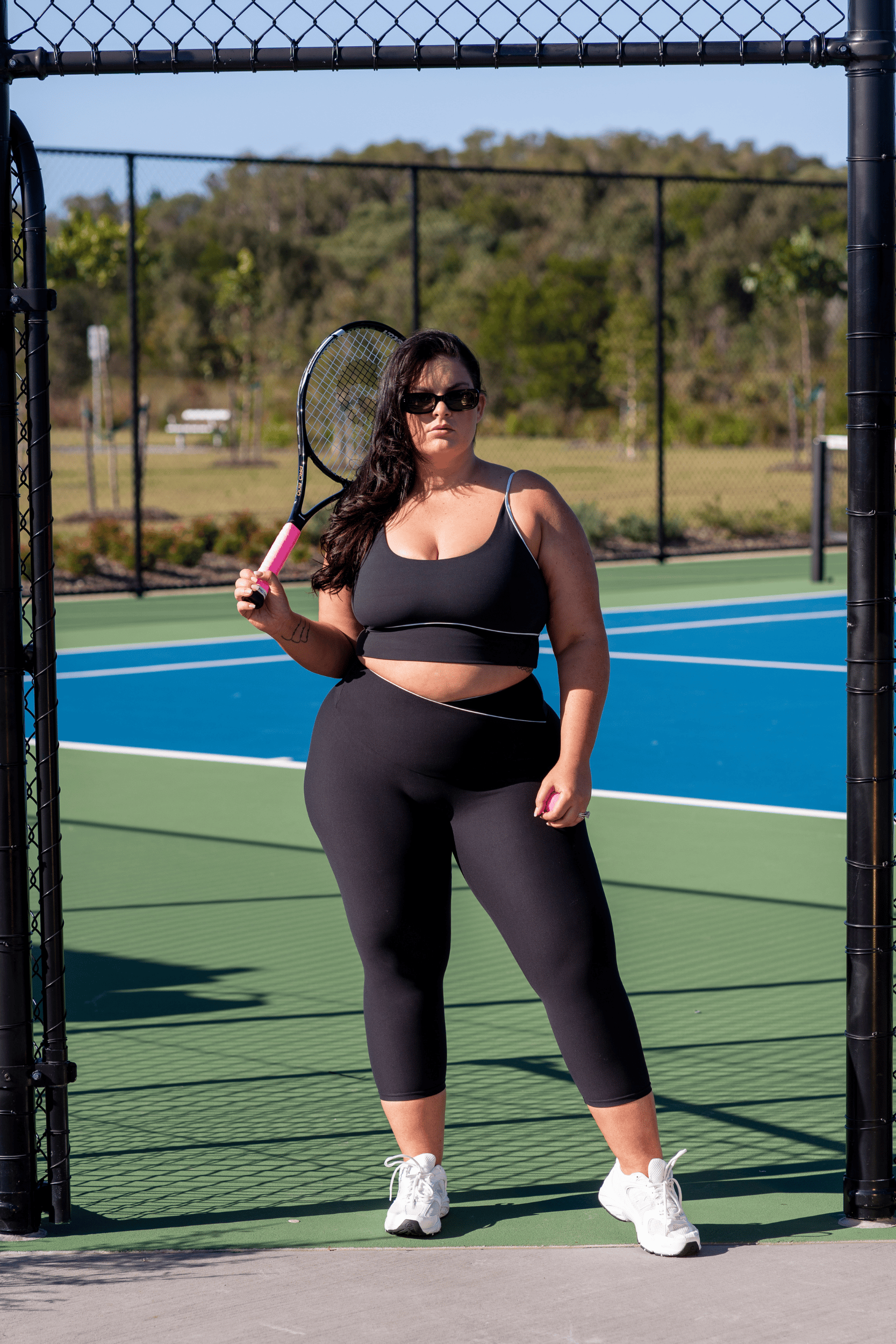 Black Duo Dynamic V Band Capri Leggings