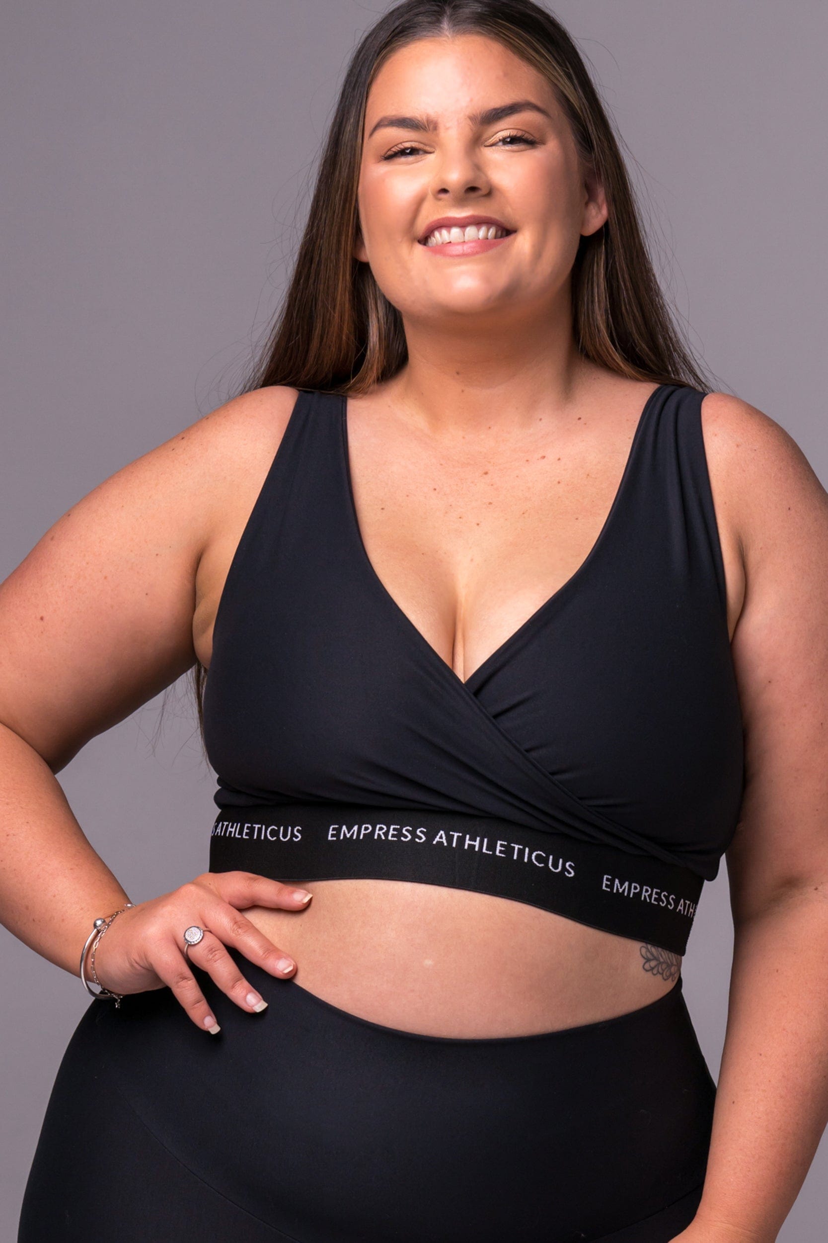 Black Dynamic Empress V Front Crop