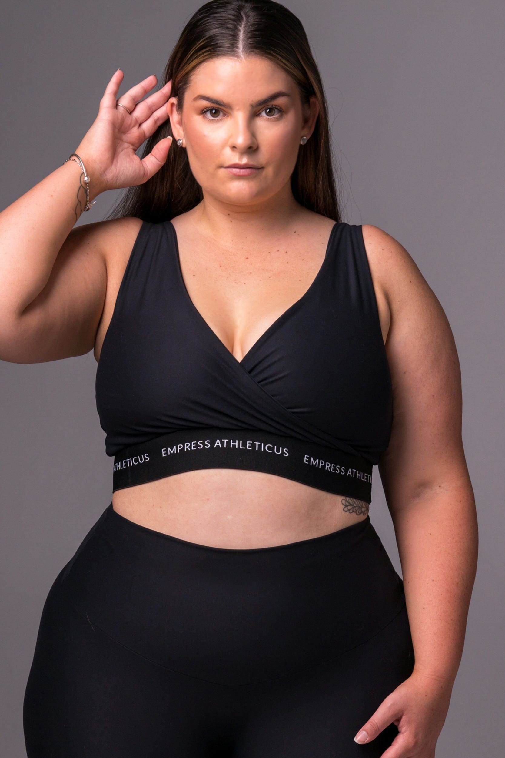 Black Dynamic Empress V Front Crop