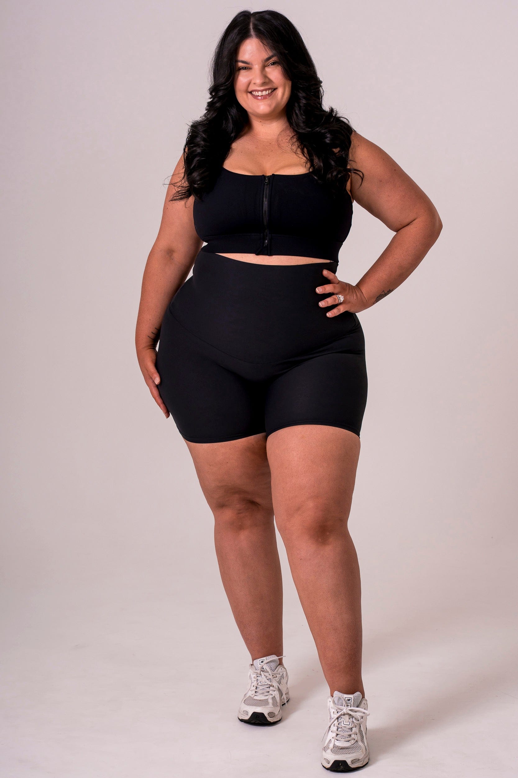Black Dynamic Extra High Waisted Shorties