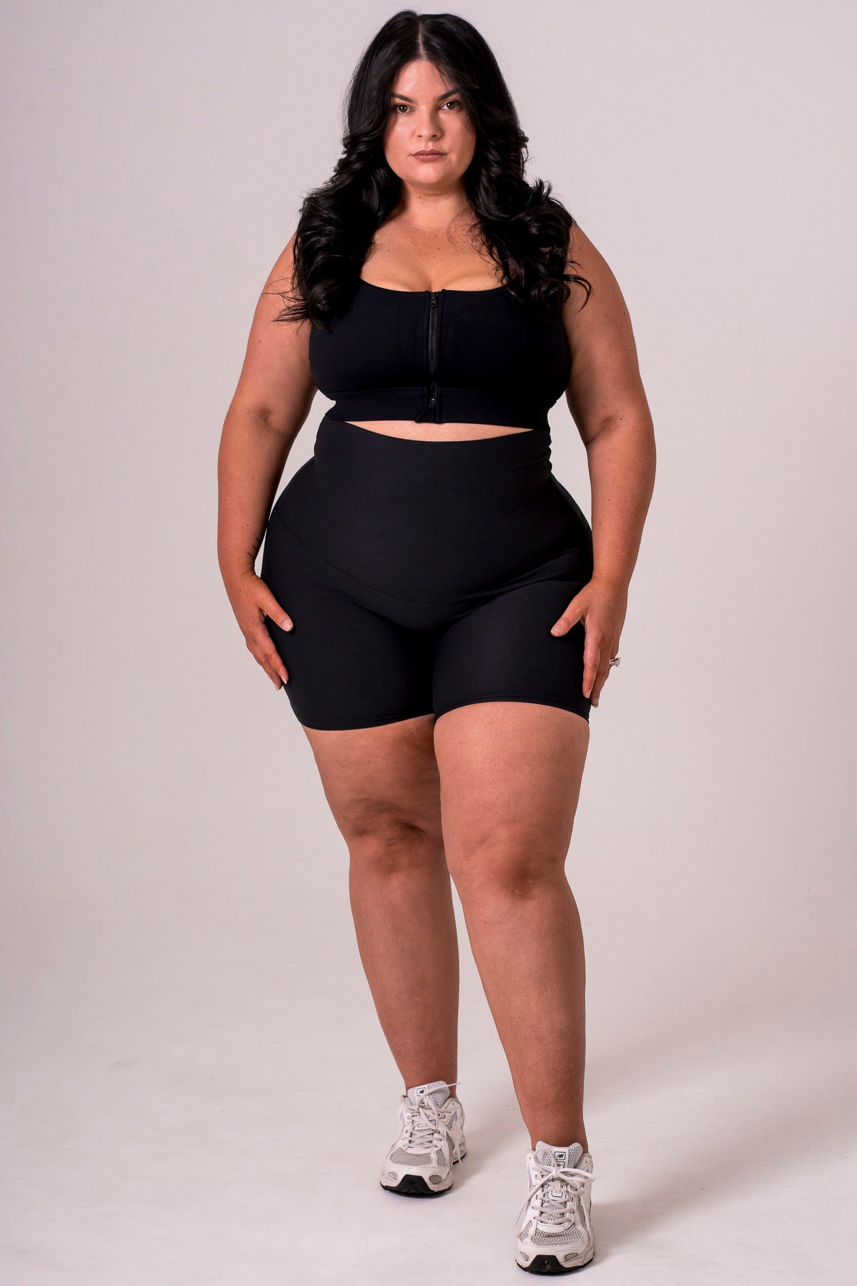 Black Dynamic Extra High Waisted Shorties