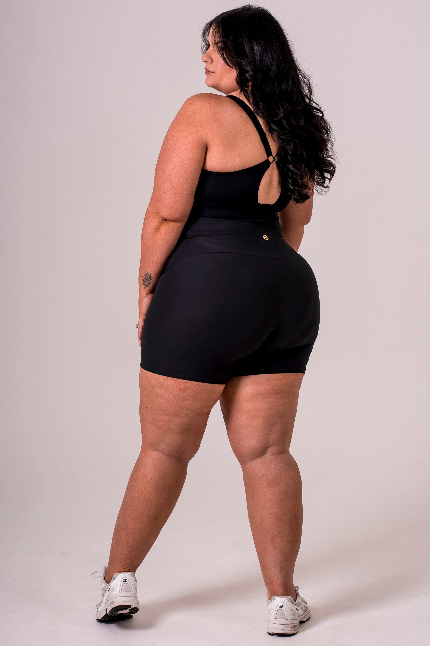Black Dynamic Extra High Waisted Shorties