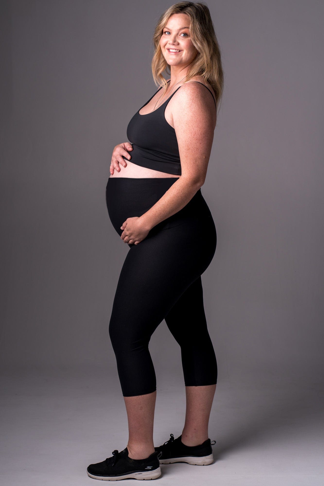 Black Dynamic Maternity Capri Leggings