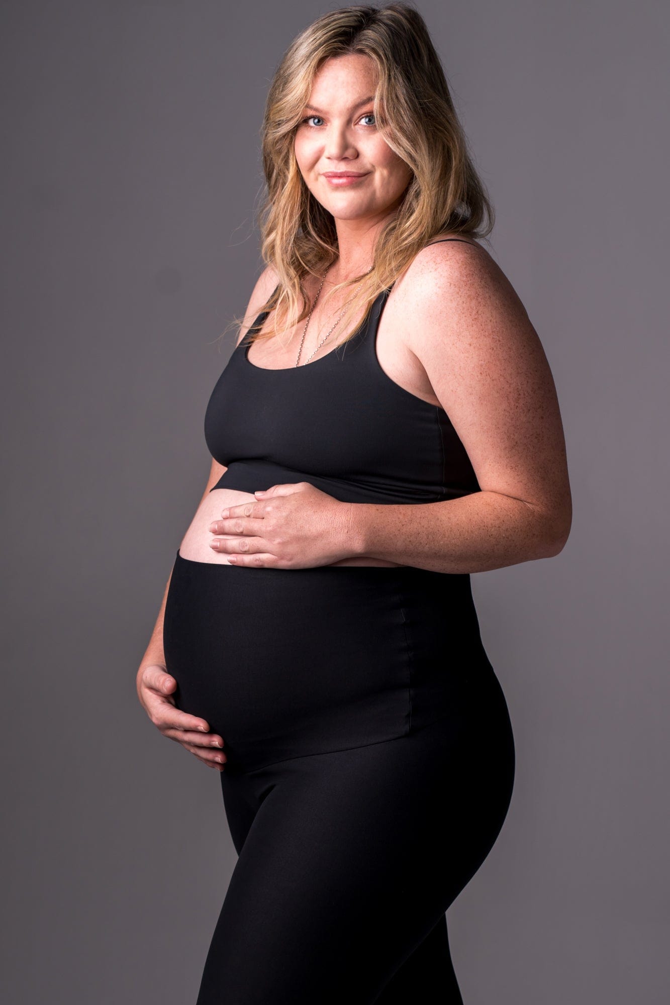 Black Dynamic Maternity Capri Leggings