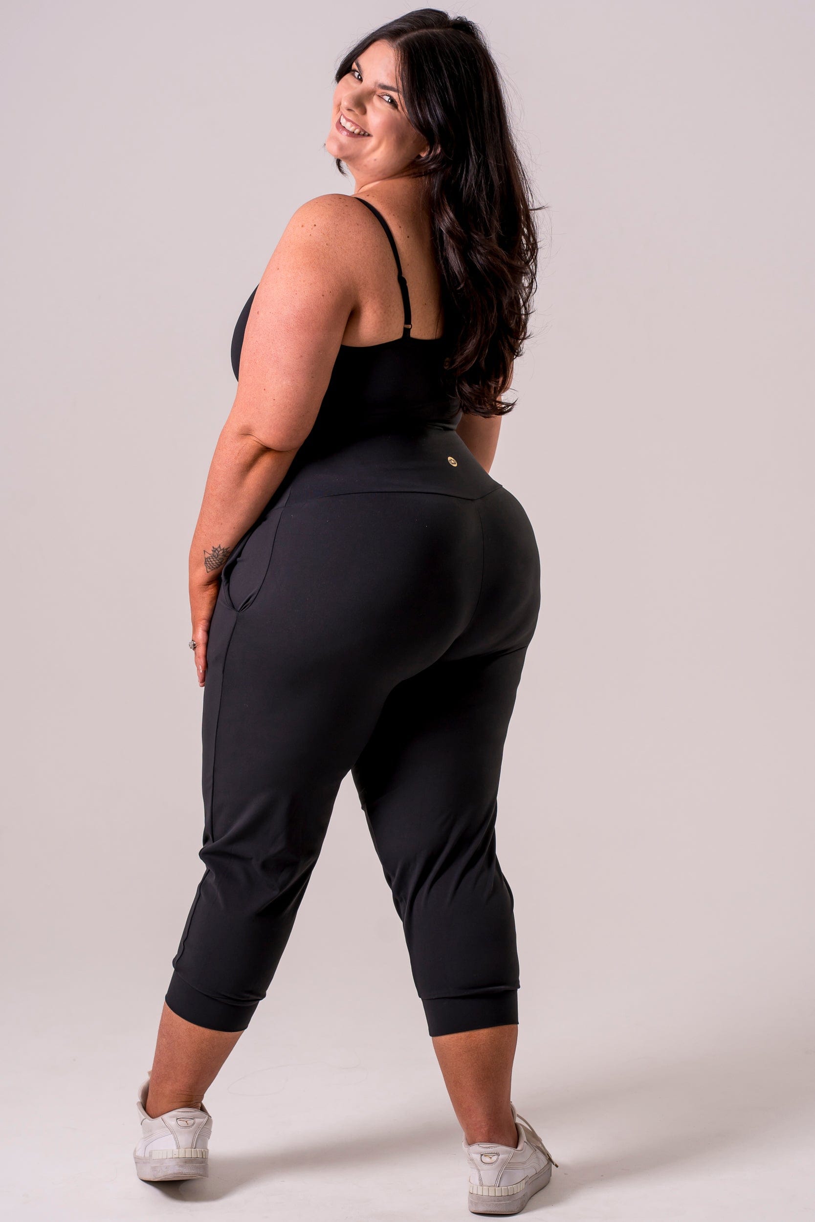 Black Luxe Capri Jogger