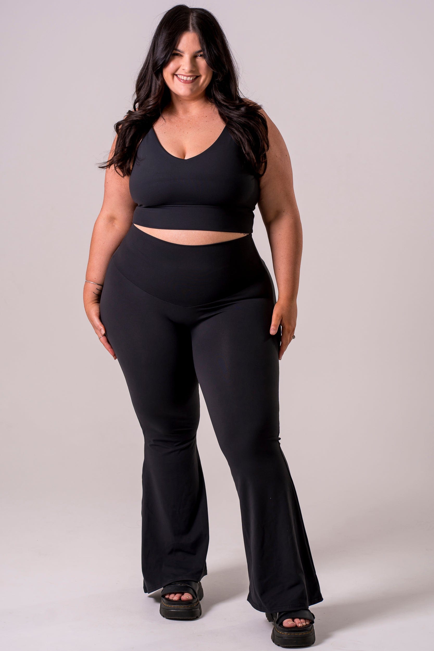 Black Luxe Pocket Yoga Pants