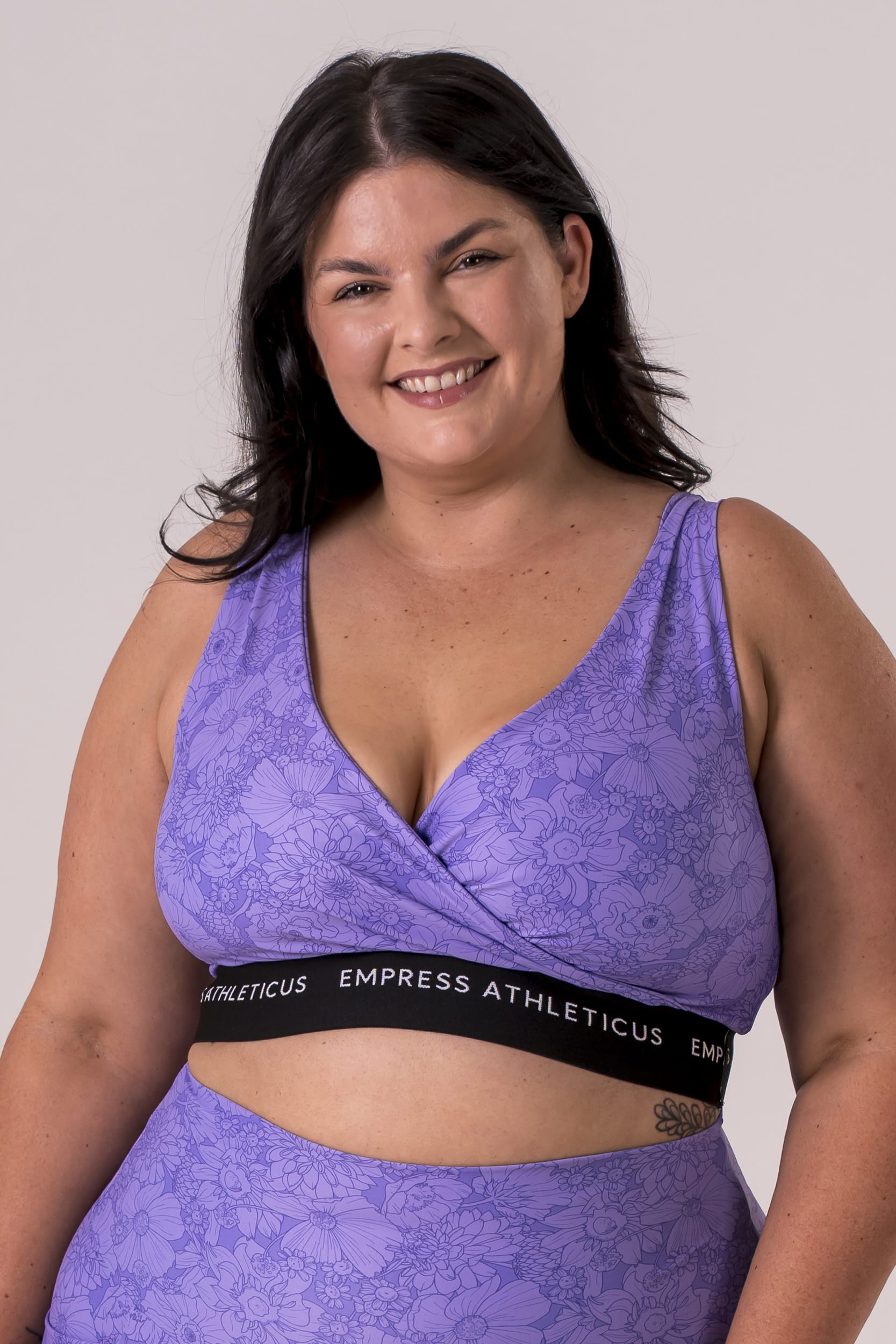 Blossom Dynamic V Front Crop