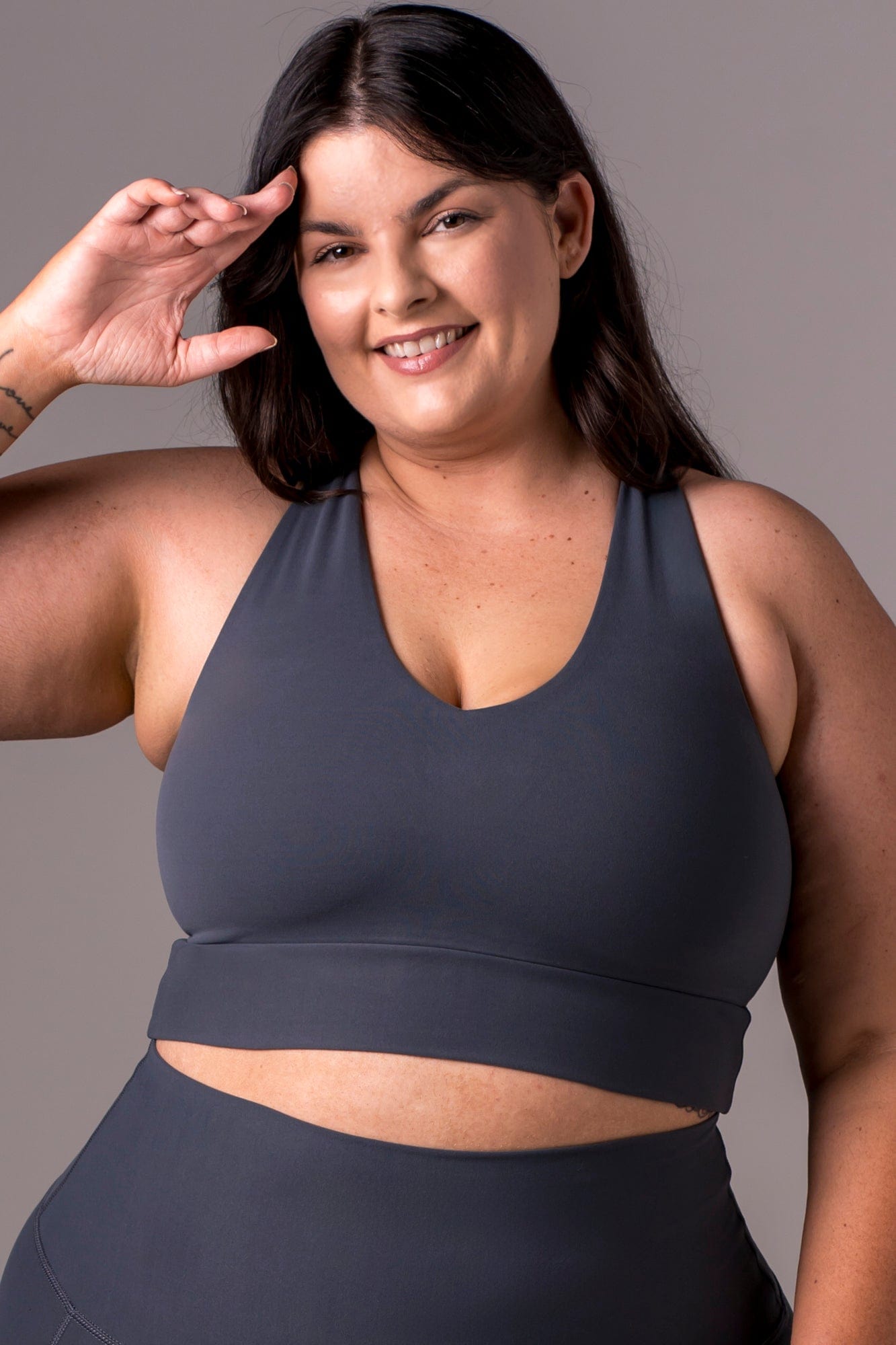 Charcoal Dynamic Sports Crop