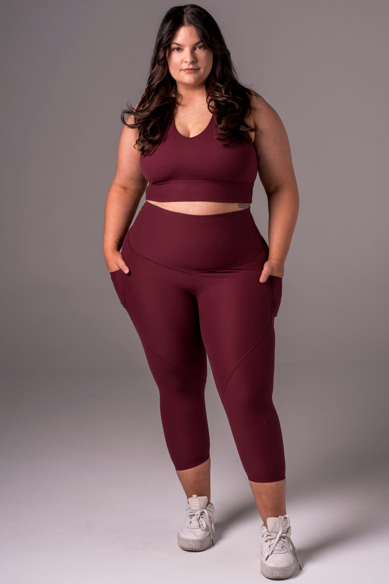 Cherry Cola Dynamic High Waisted Pocket Shaper Capri Leggings