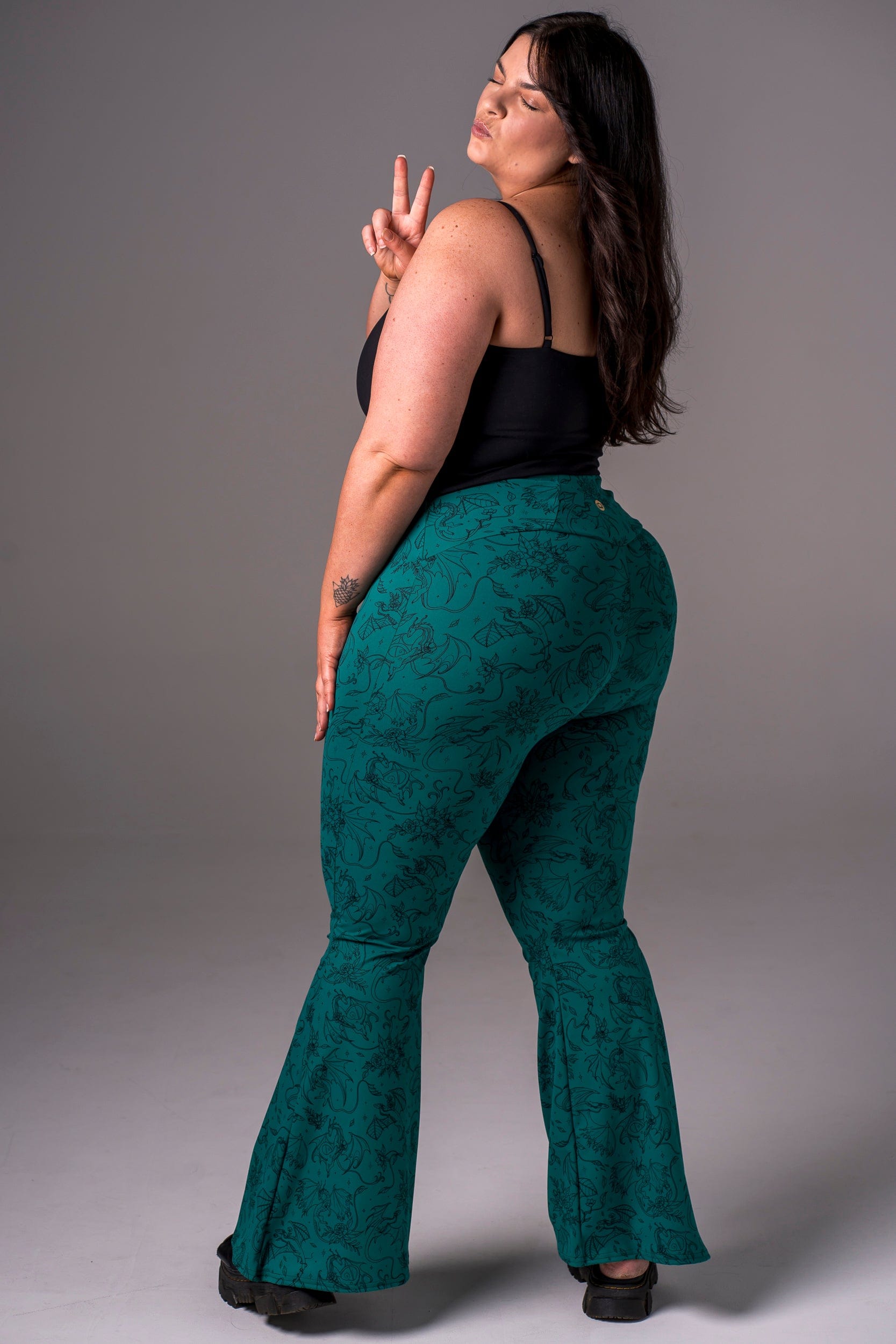 Dragon Luxe Pocket Yoga Pants