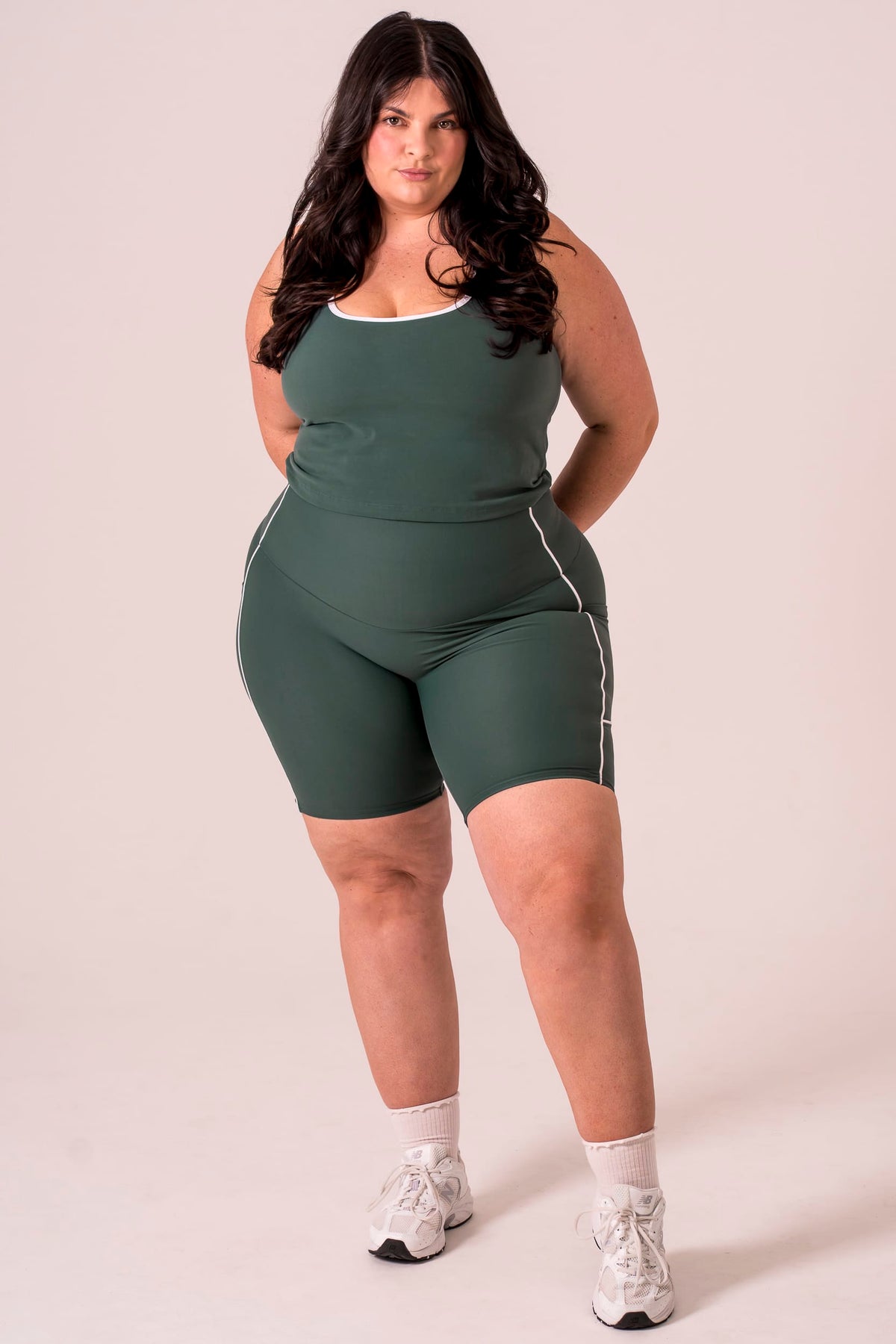 Emerald Duo Dynamic Pocket Curve 9" Shorts