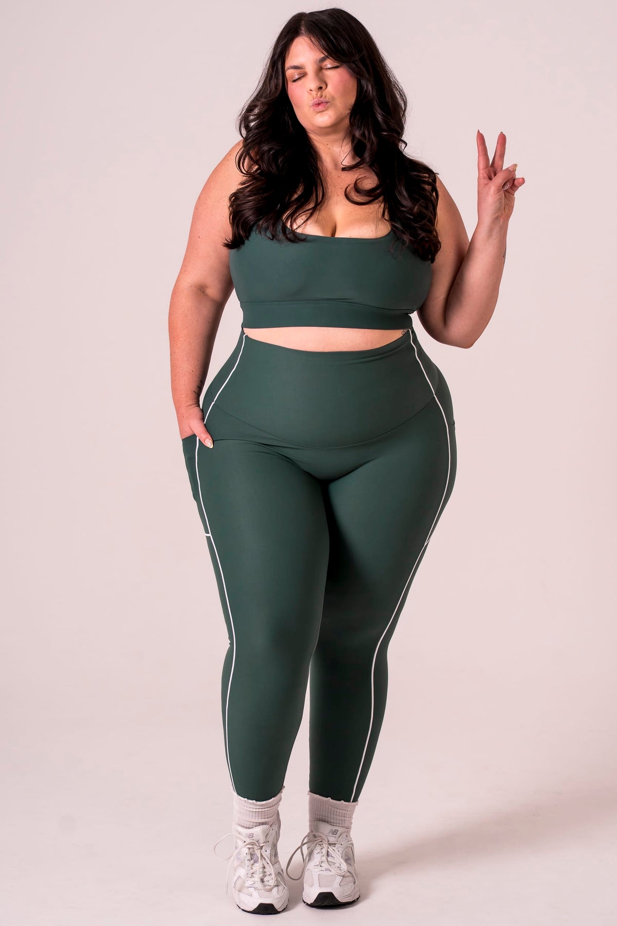 Emerald Duo Dynamic Pocket Curve Leggings