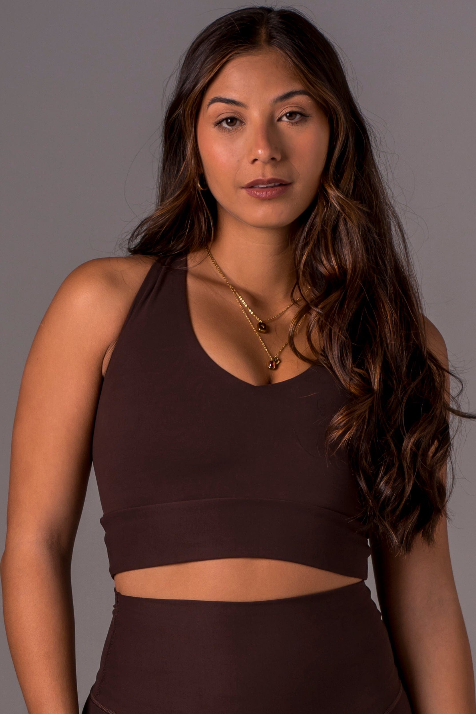 Espresso Dynamic Sports Crop