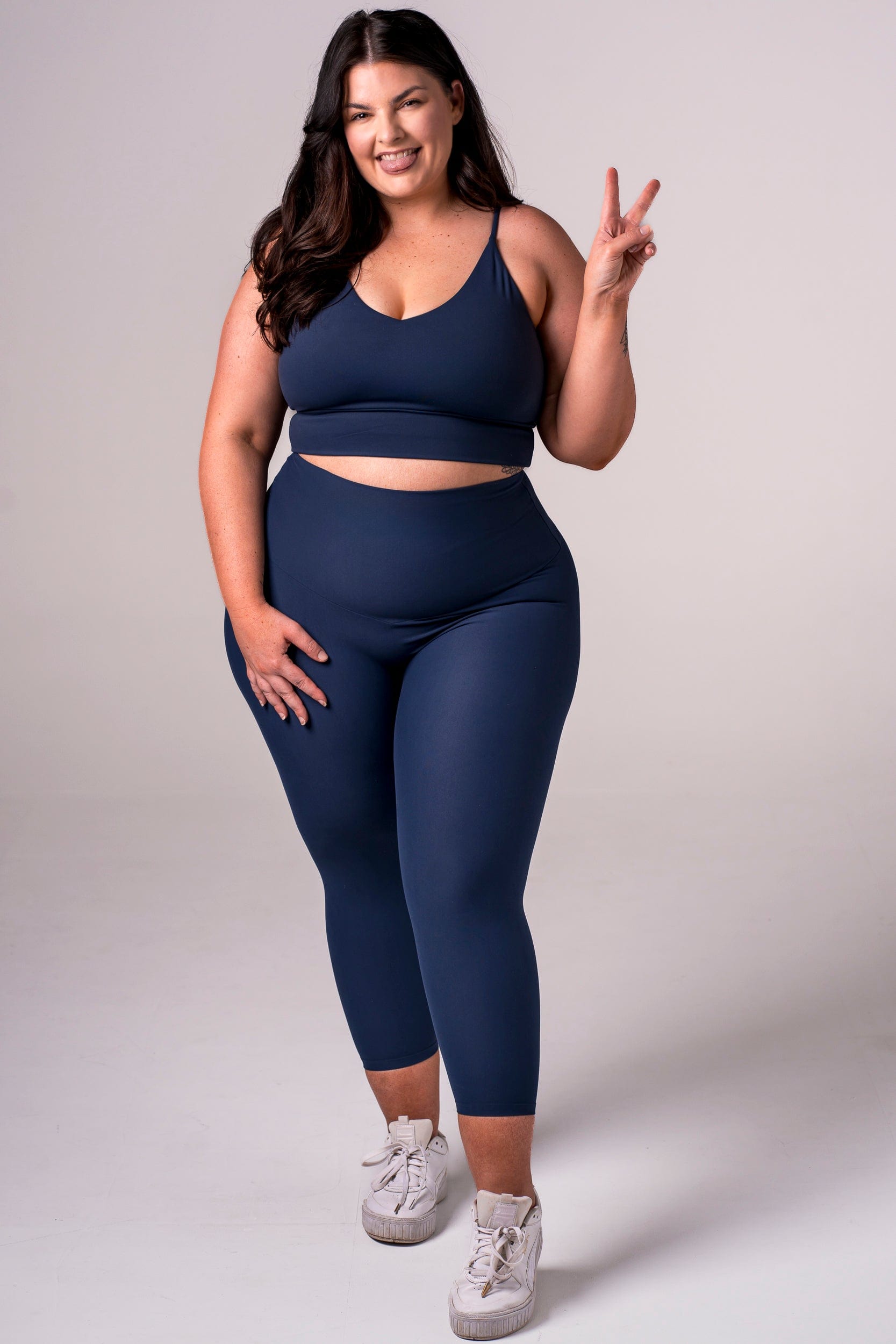 Midnight Dynamic High Waisted Capri Leggings