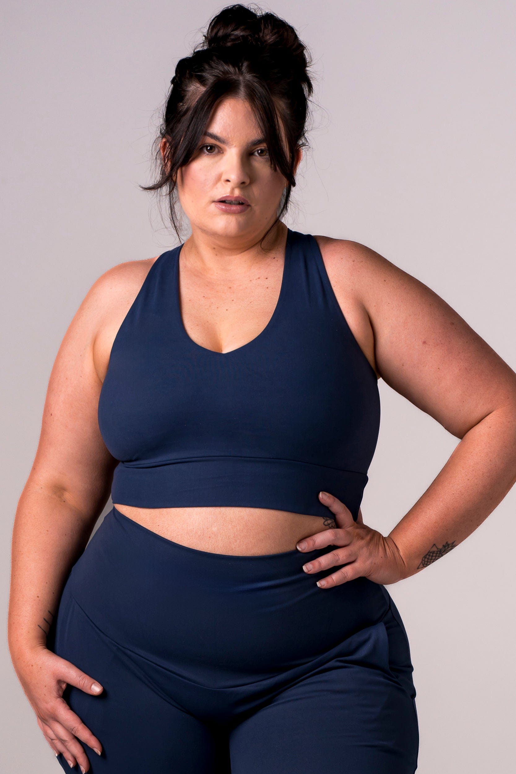 Midnight Dynamic Sports Crop