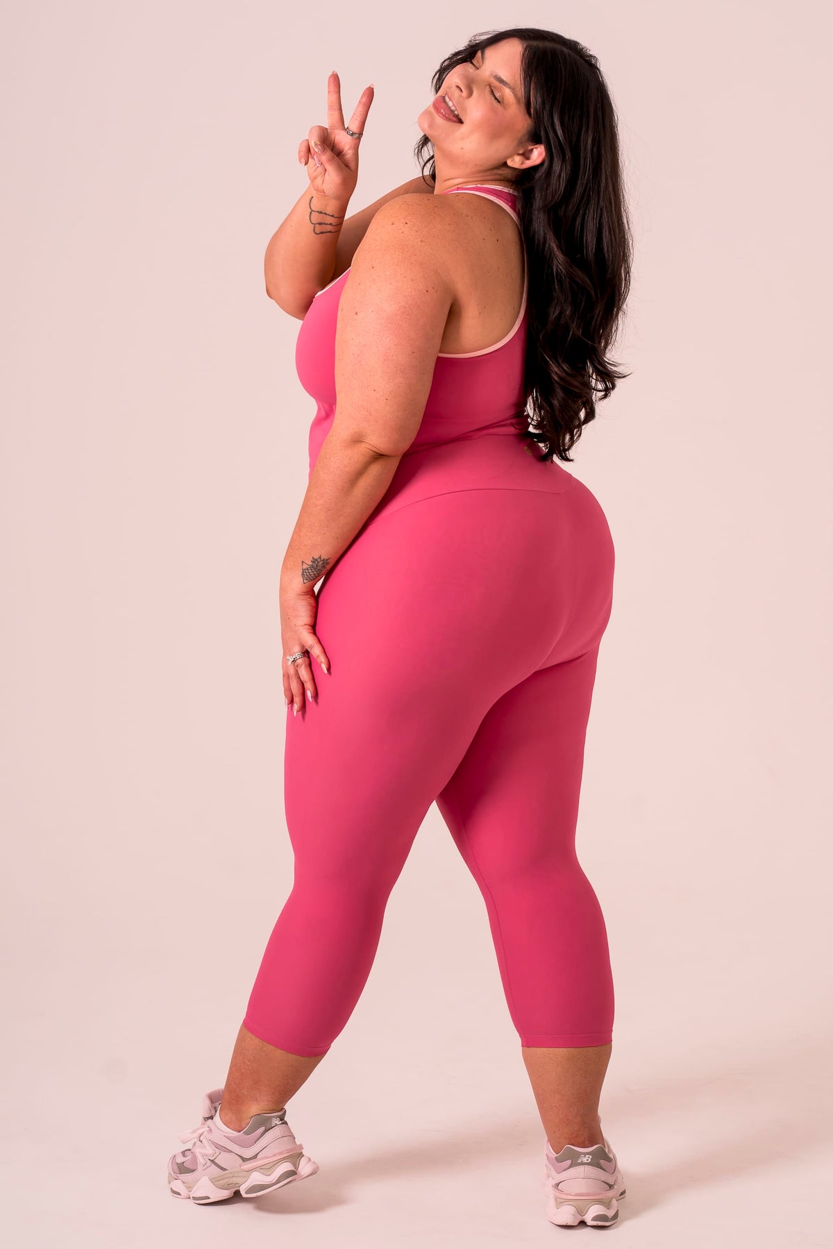 Raspberry Dynamic High Waisted Capri Leggings
