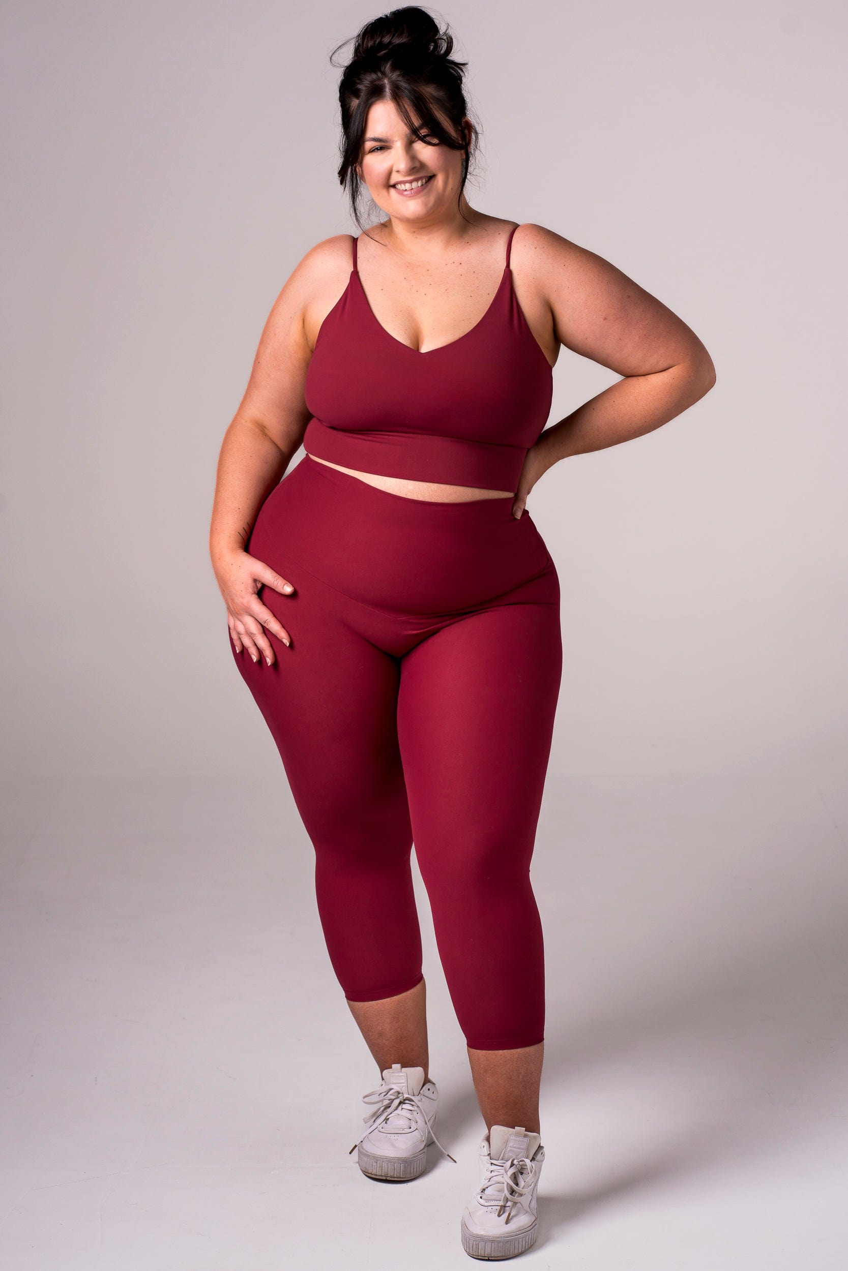 Scarlet Dynamic High Waisted Capri Leggings