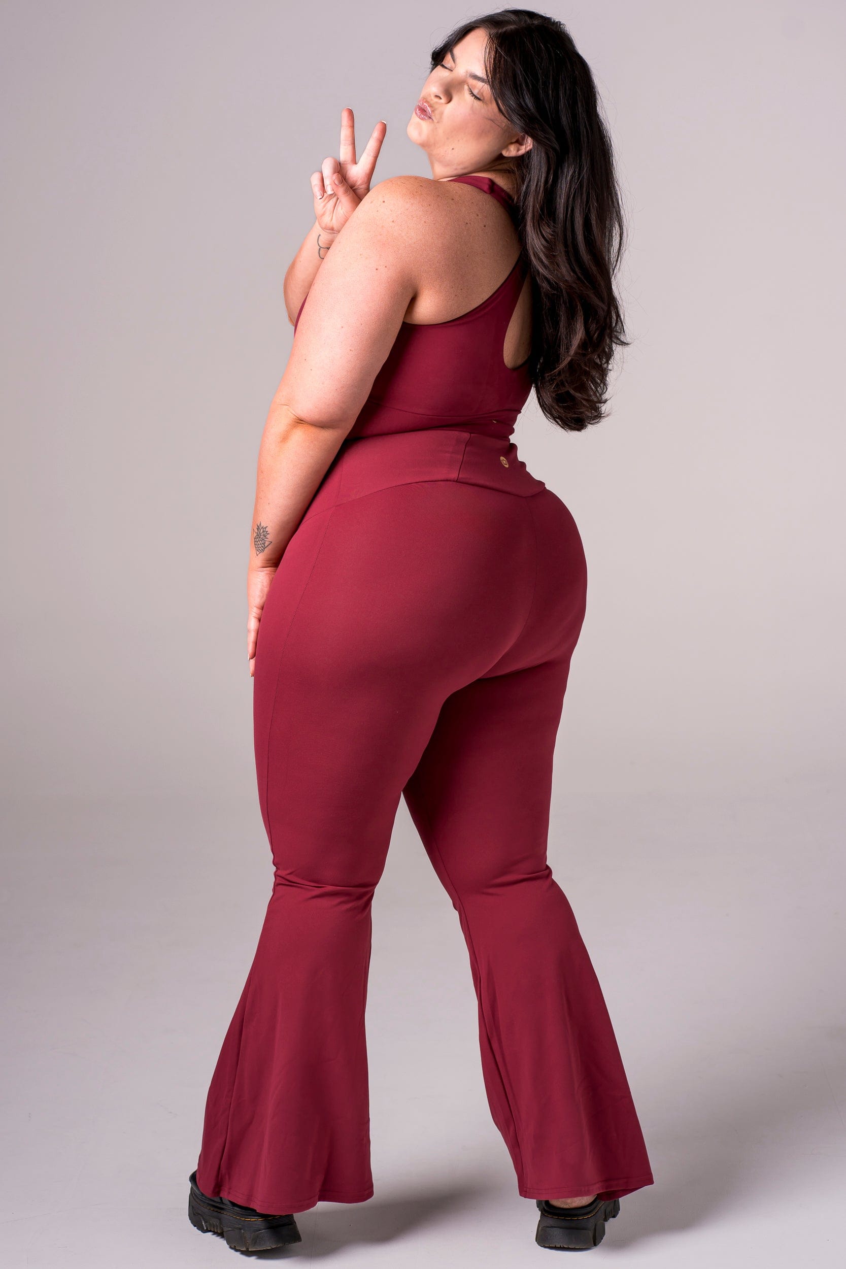 Scarlet Luxe Pocket Yoga Pants