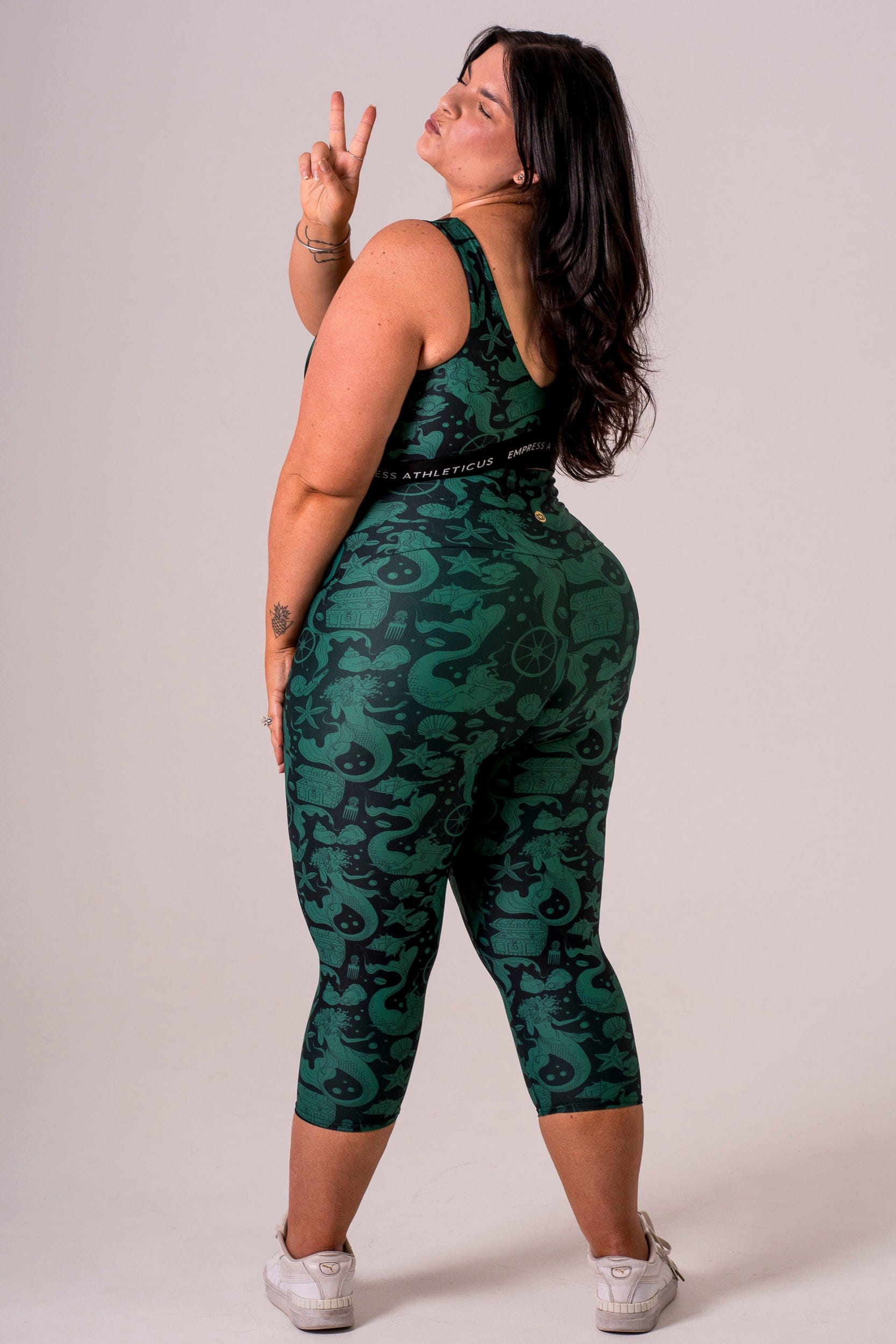 Siren Dynamic Extra High Waisted Capri Leggings