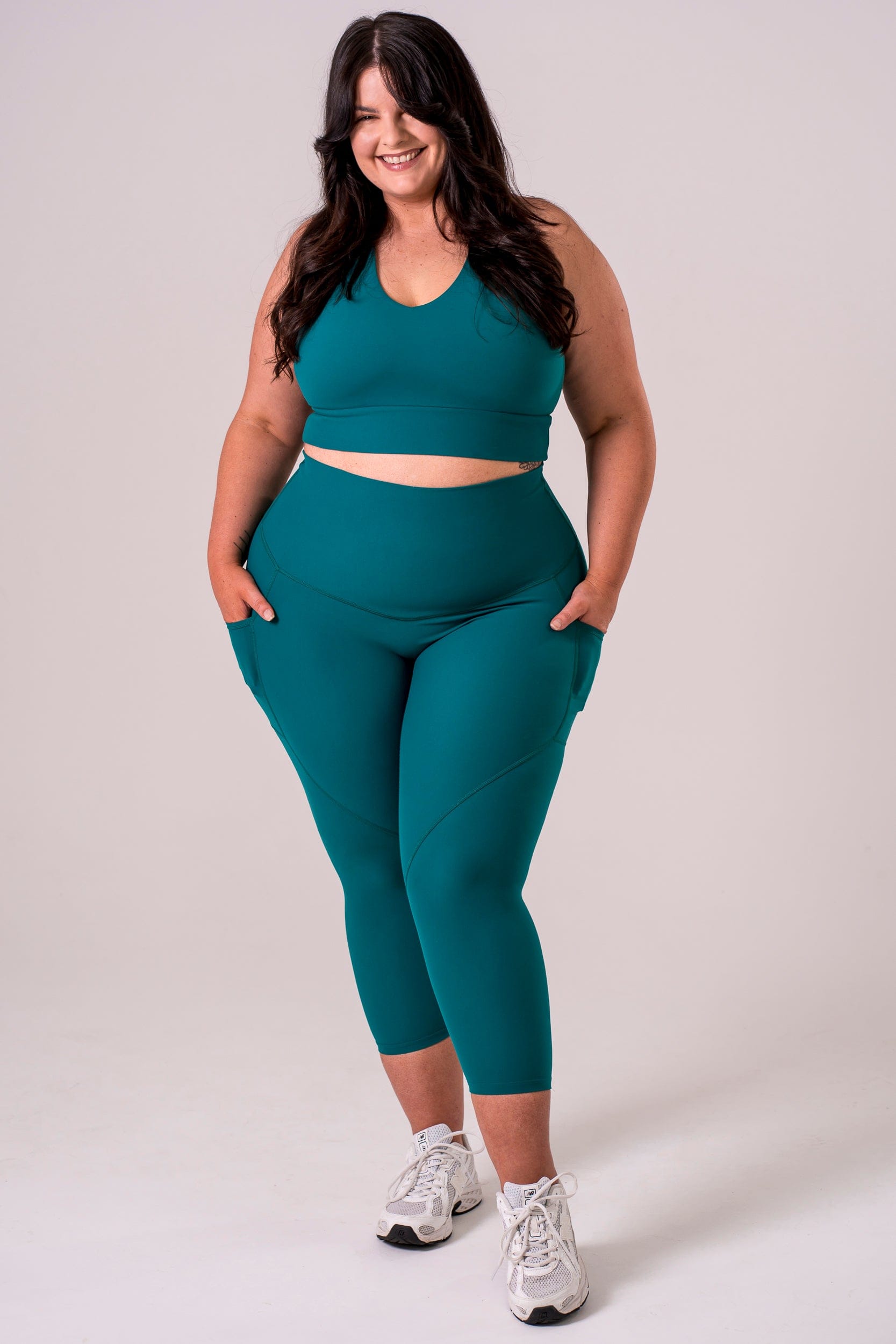 Teal Dynamic High Waisted Pocket Shaper Capri Leggings