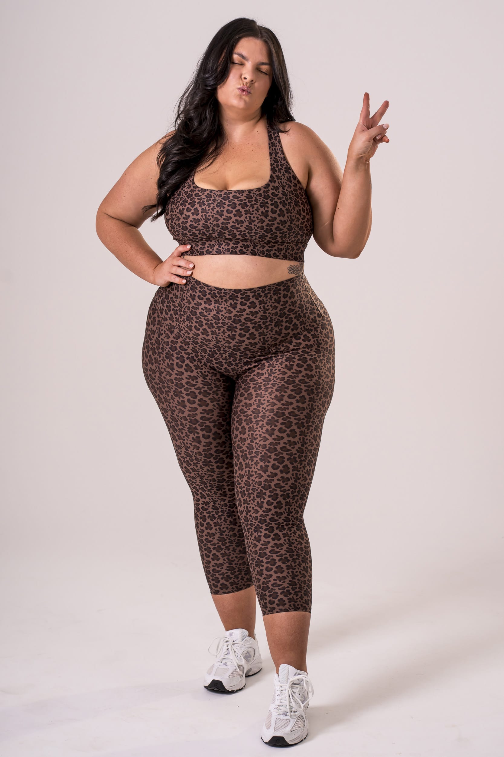 Untamed Dynamic High Waisted Capri Leggings