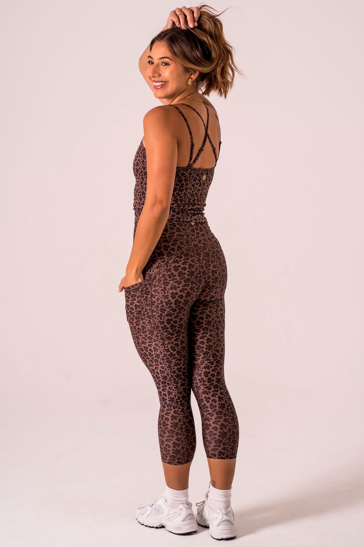 Untamed Dynamic High Waisted Pocket Shaper Capri Leggings