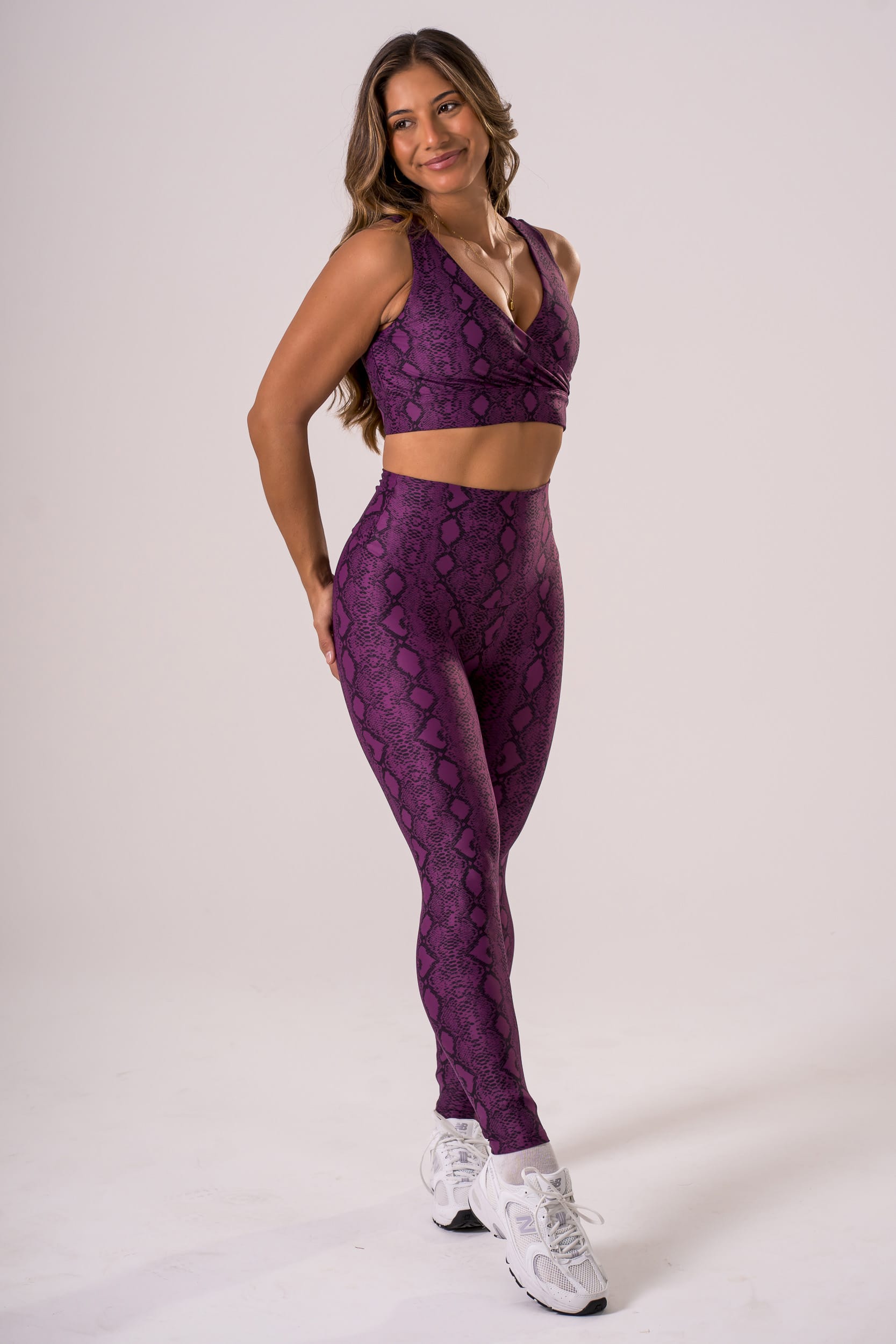 Venom Dynamic High Waisted Ankle Biter Leggings