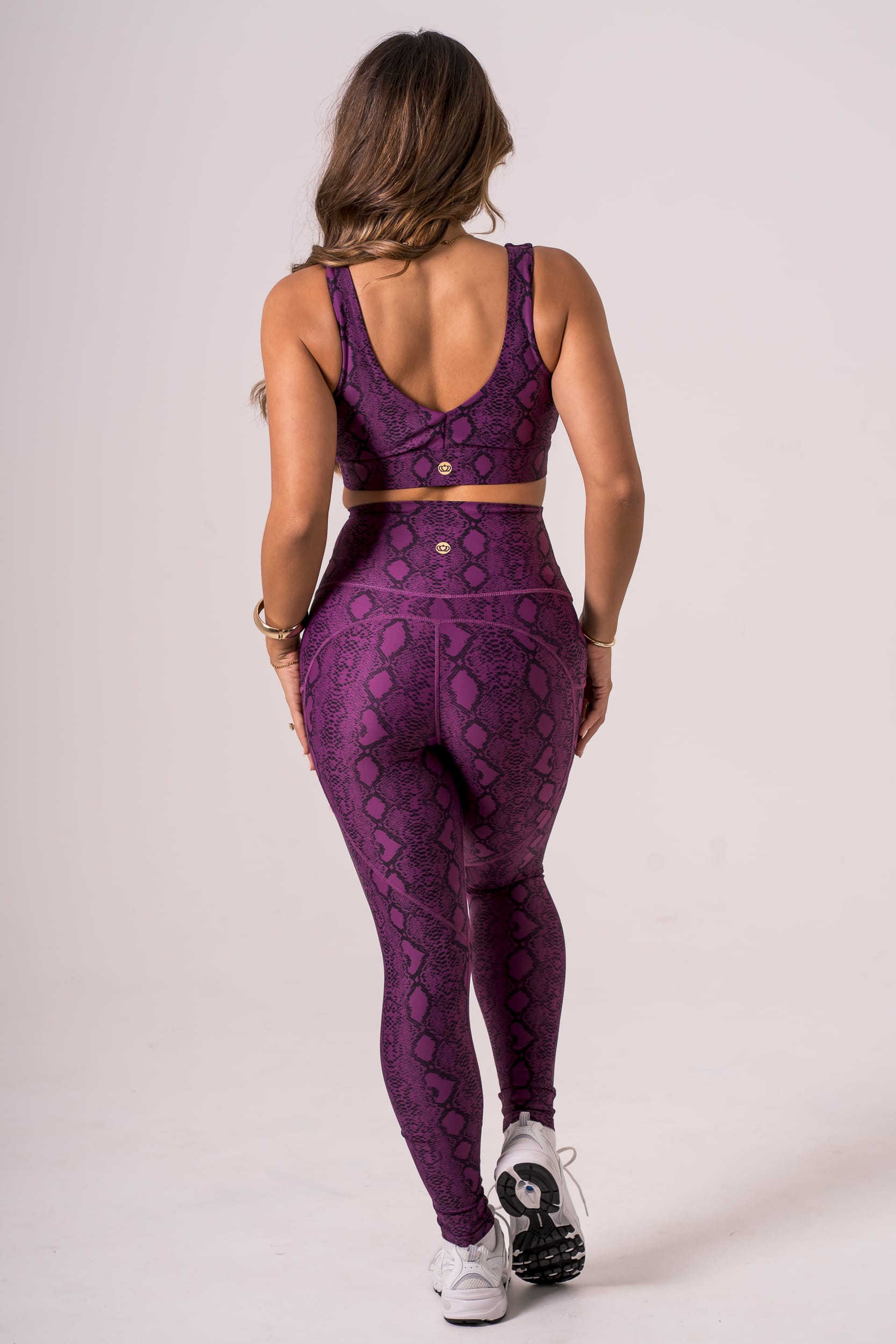 Venom Dynamic High Waisted Pocket Shaper Ankle Biter Leggings
