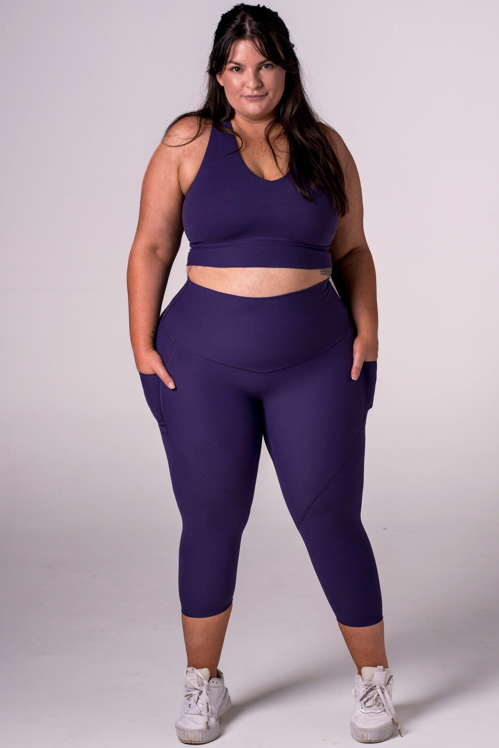 Amethyst Dynamic High Waisted Pocket Shaper Capri Leggings