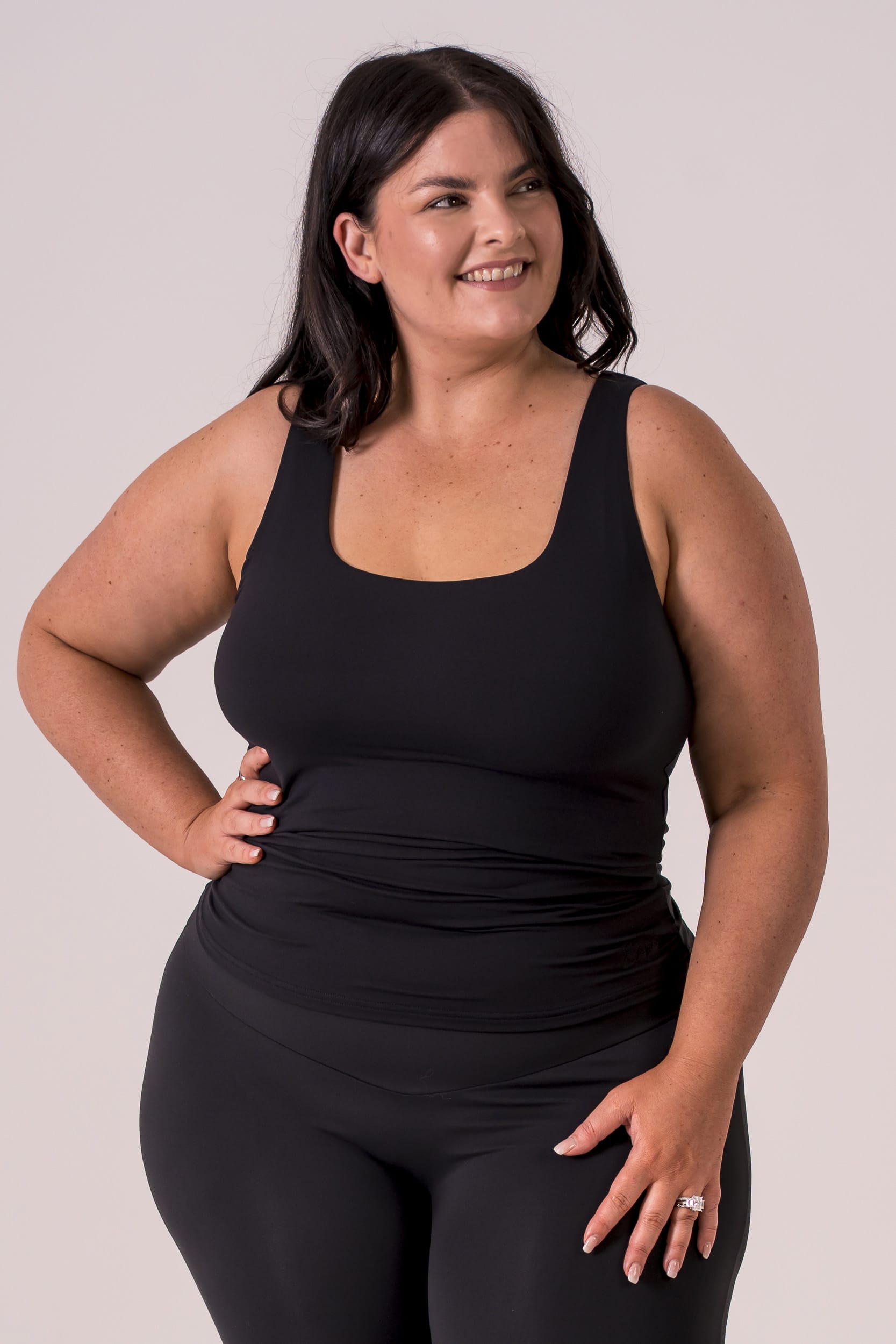 Black Built-In Reversible Tank