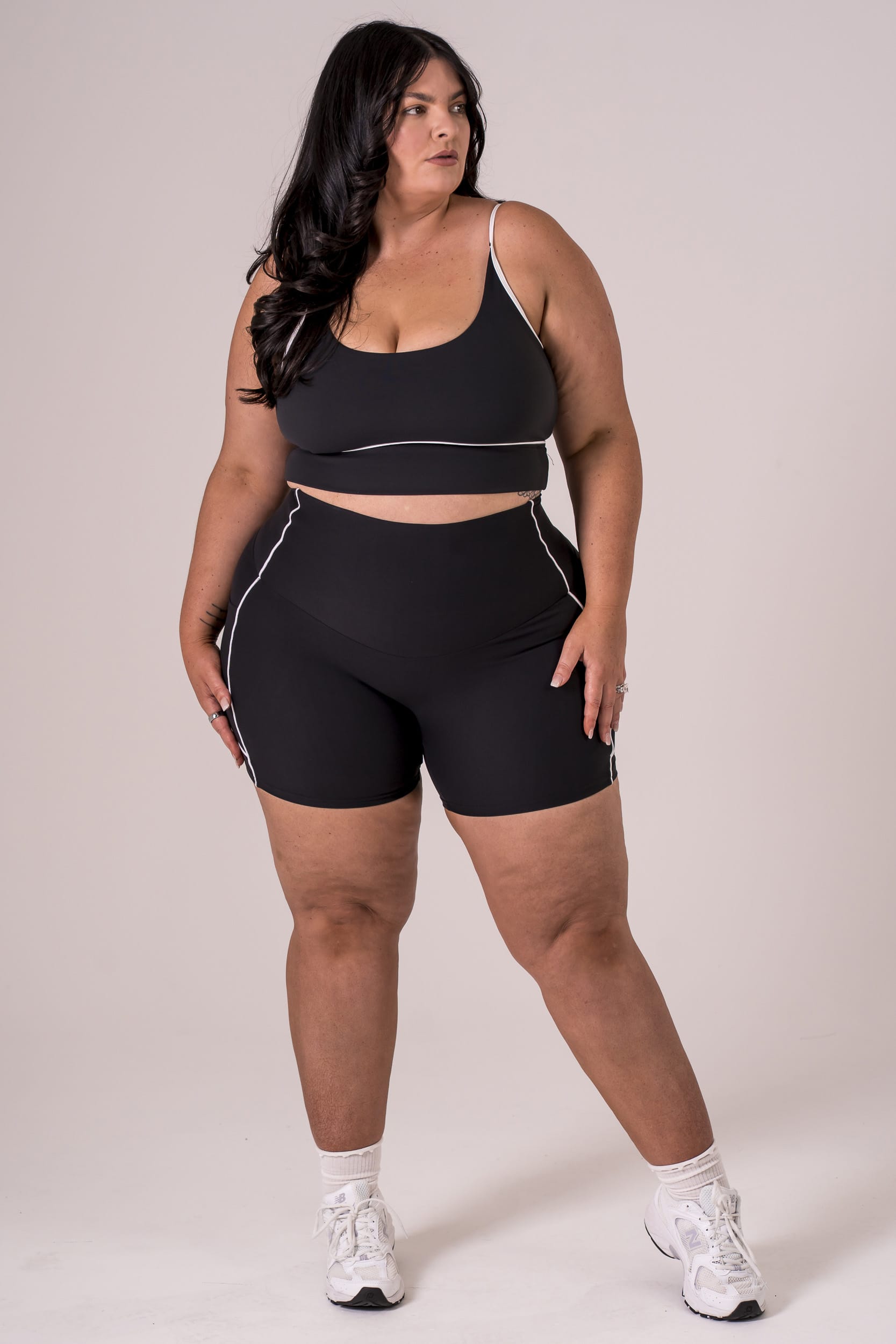 Black Duo Dynamic Pocket Curve 6" Shorts