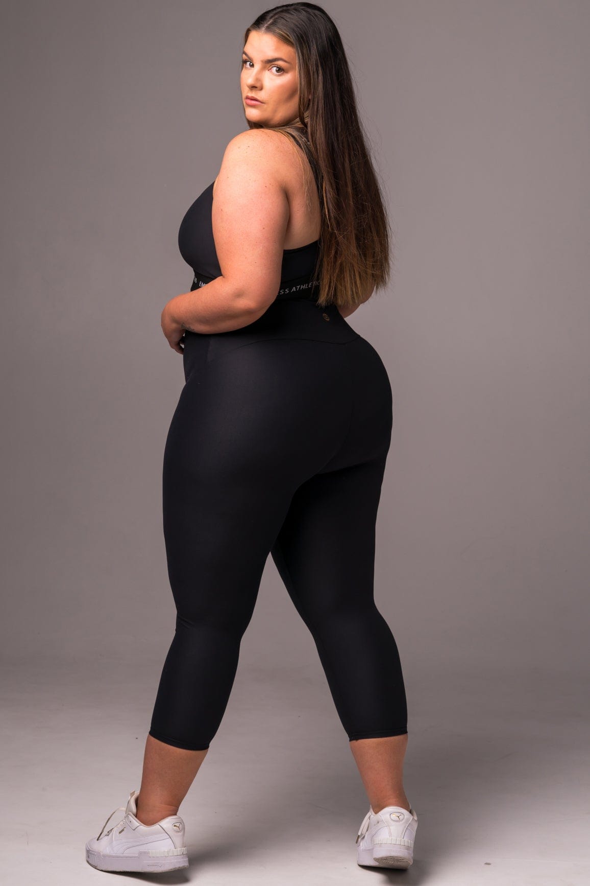 Black Dynamic Extra High Waisted Capri Leggings
