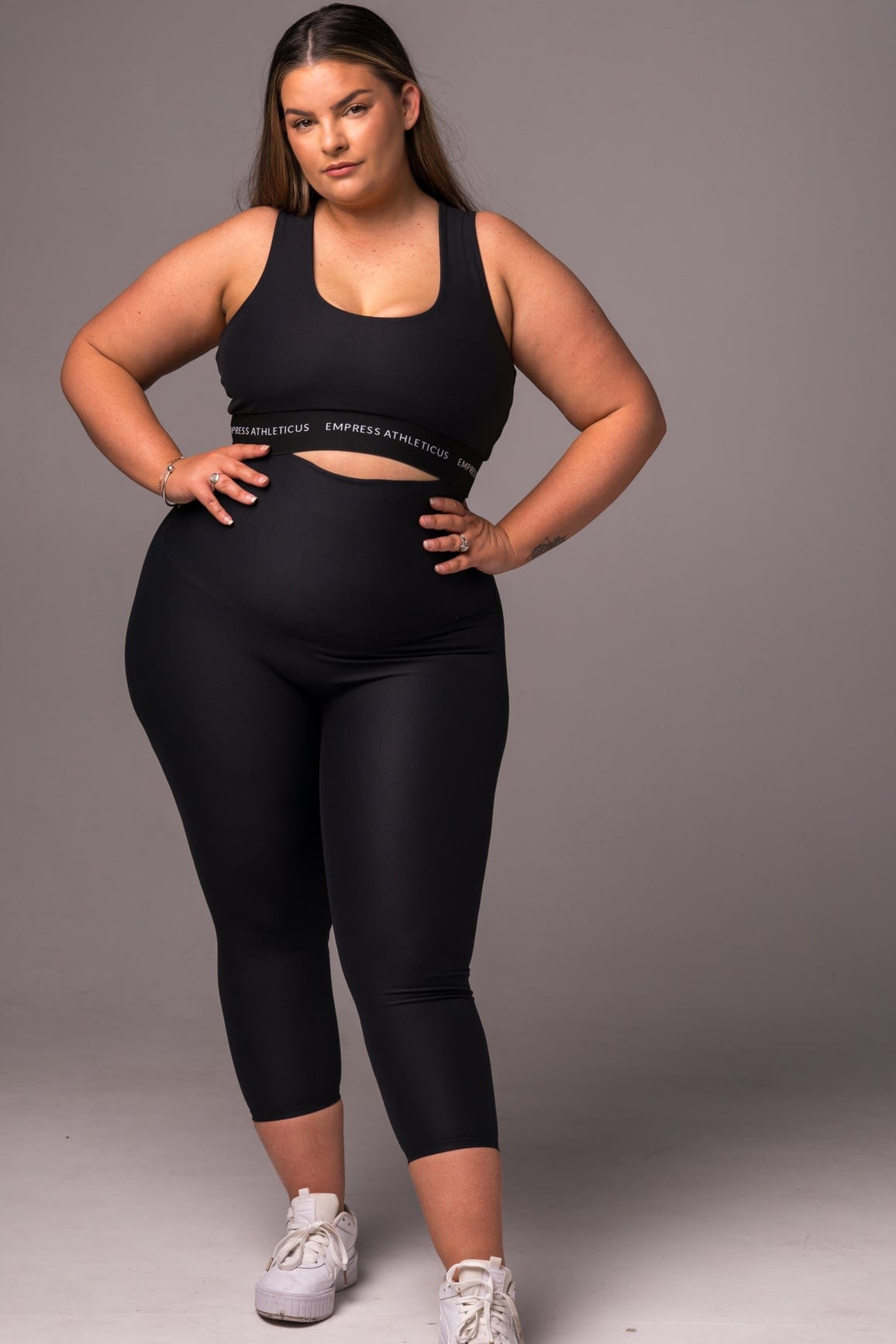 Black Dynamic Extra High Waisted Capri Leggings
