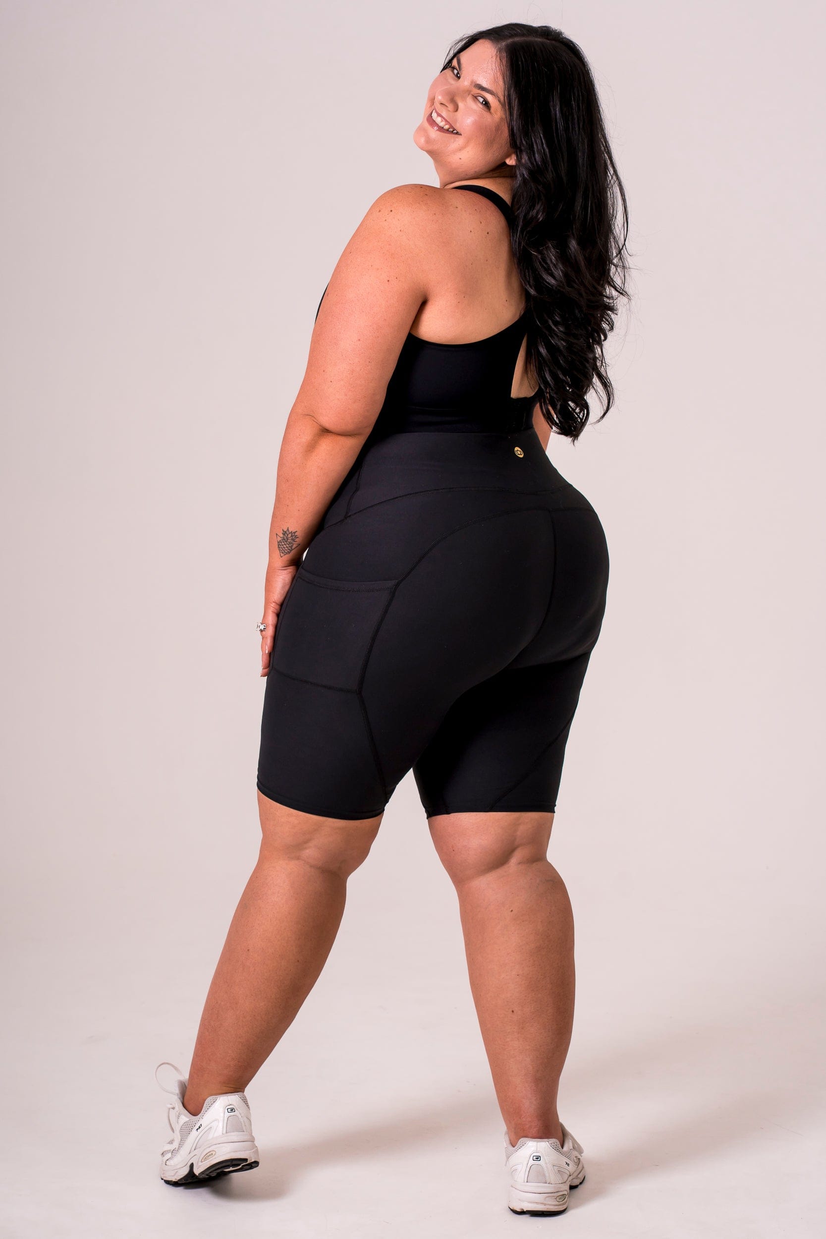 Black Dynamic Extra High Waisted Pocket Shaper Bike Shorts