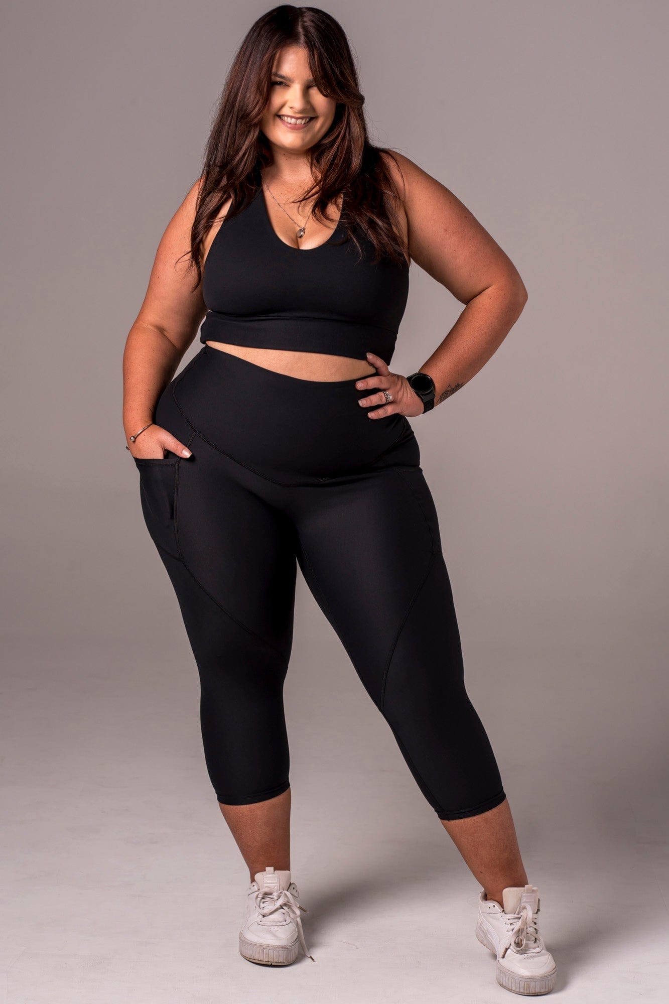 Black Dynamic High Waisted Pocket Shaper Capri Leggings