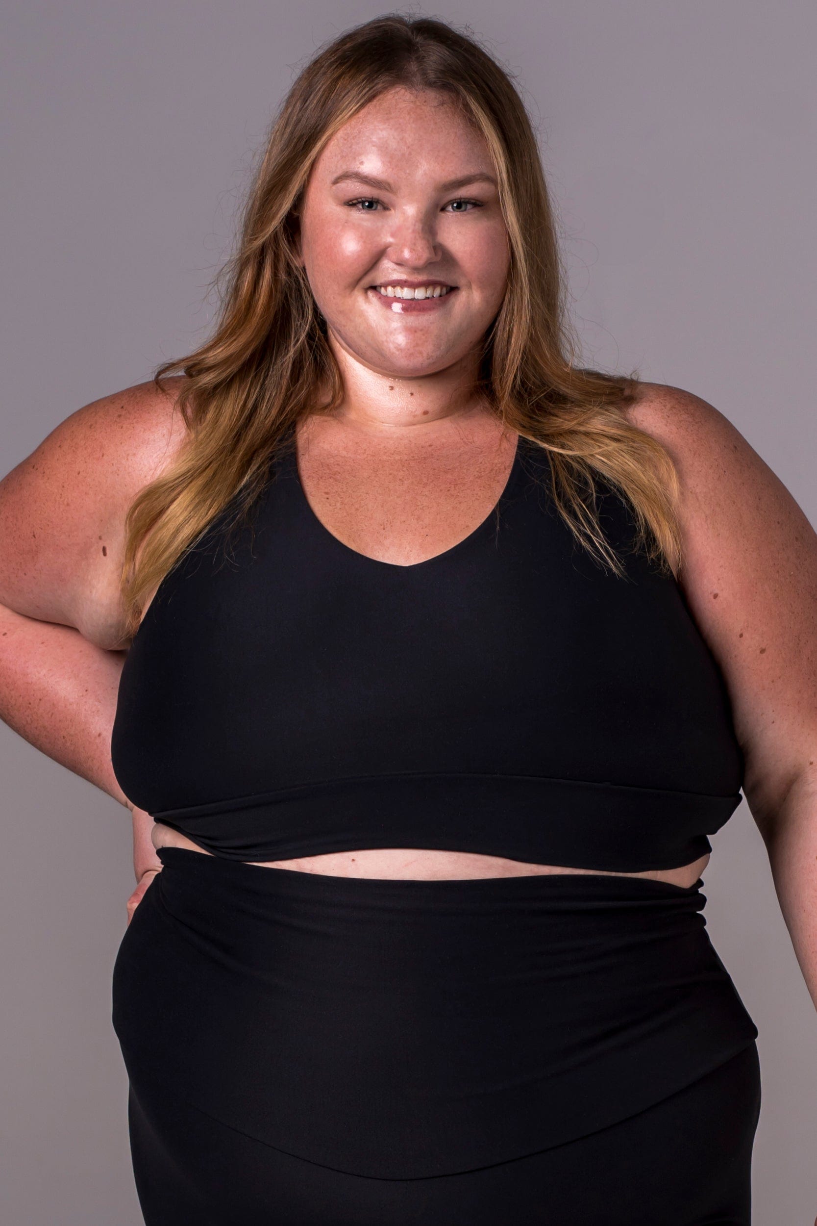 Black Dynamic Sports Crop