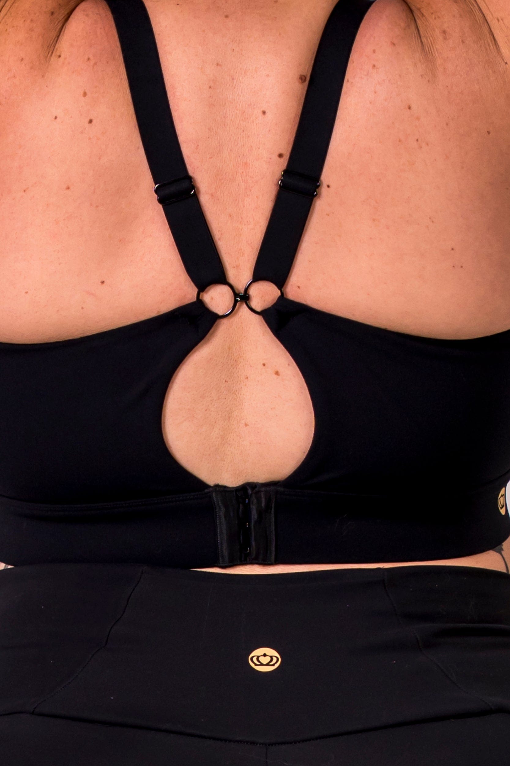 Black Evolve Zara Crop