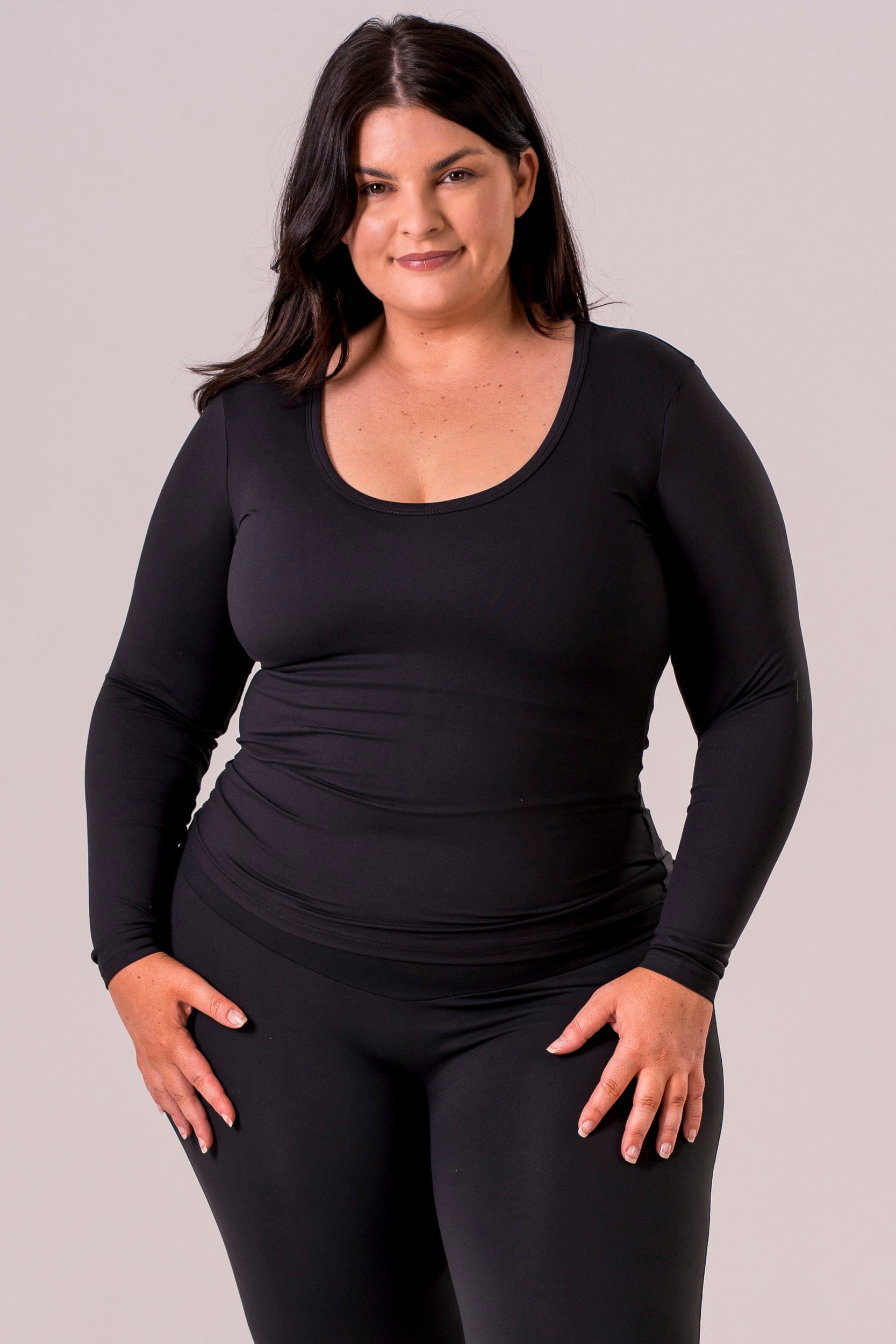 Black Fitted Scoop Neck Long Sleeve Tee