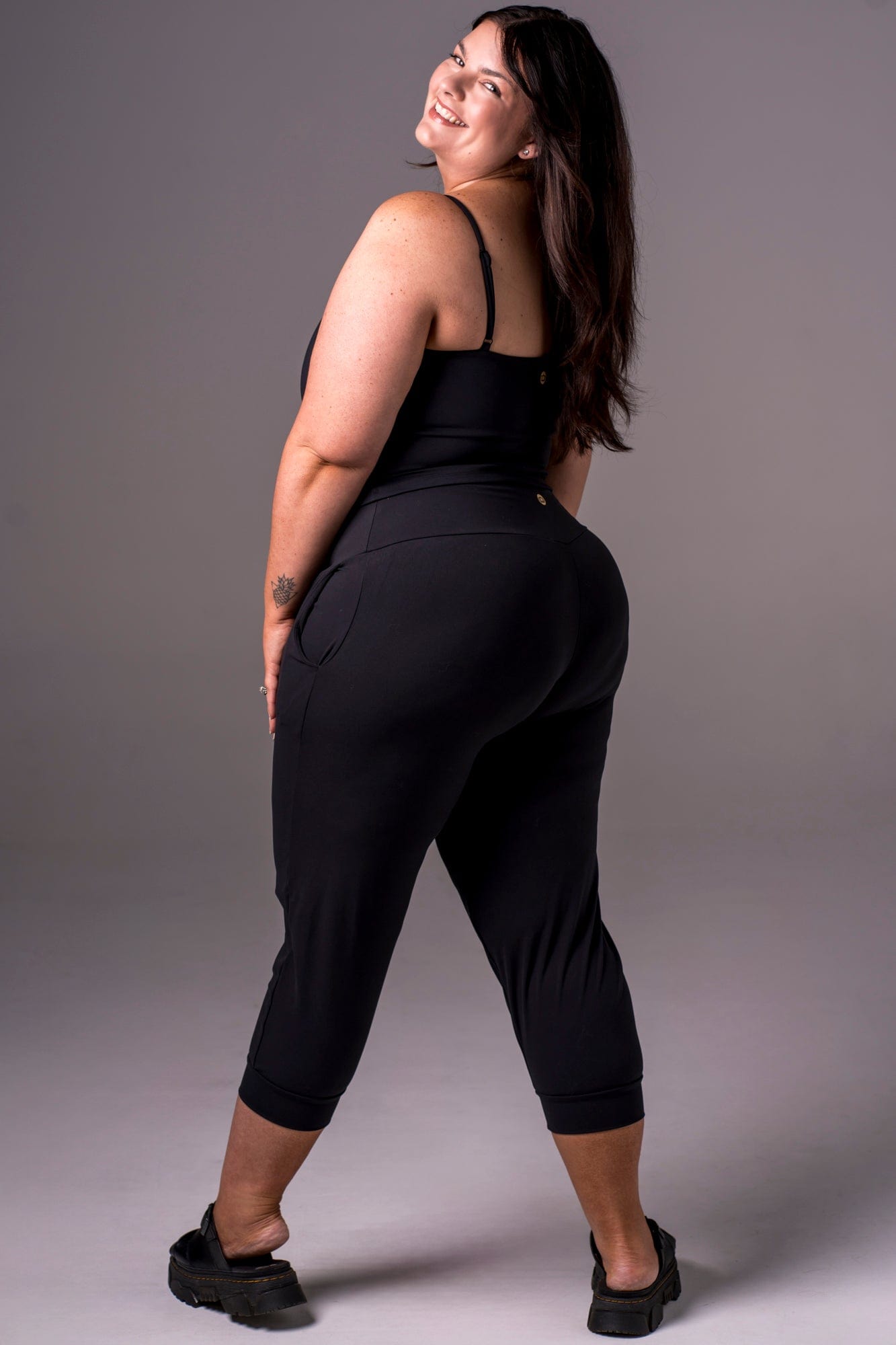 Black Luxe Capri Jogger