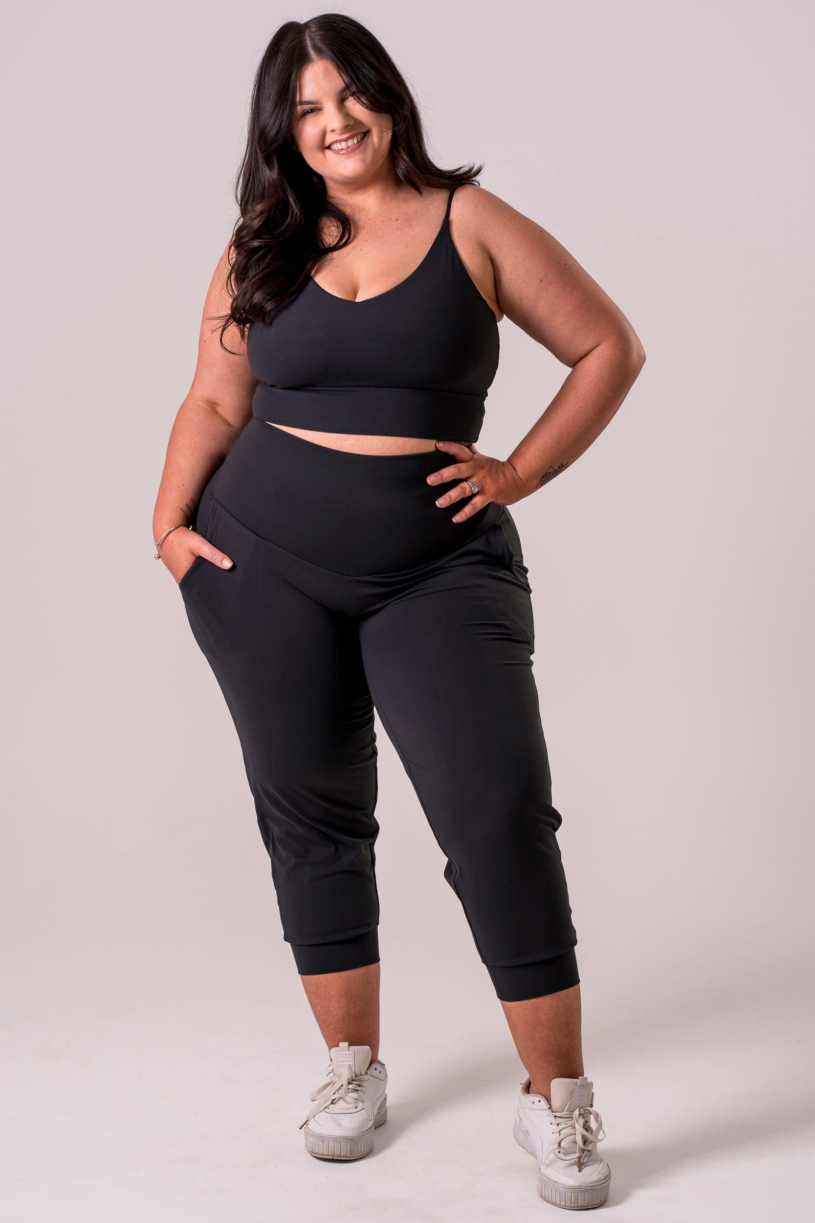 Black Luxe Capri Jogger