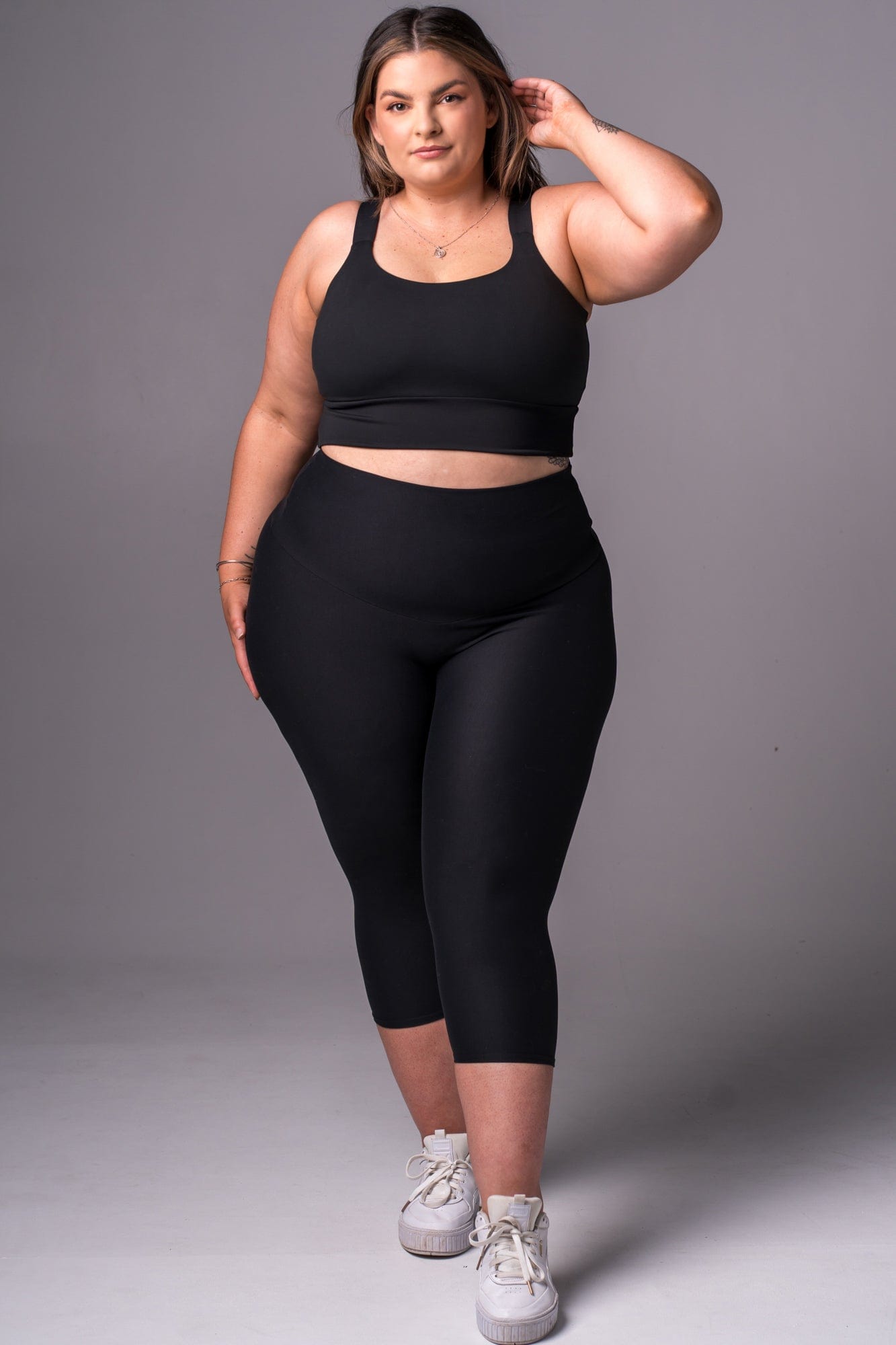 Black Regal Luxe Yoga Crop