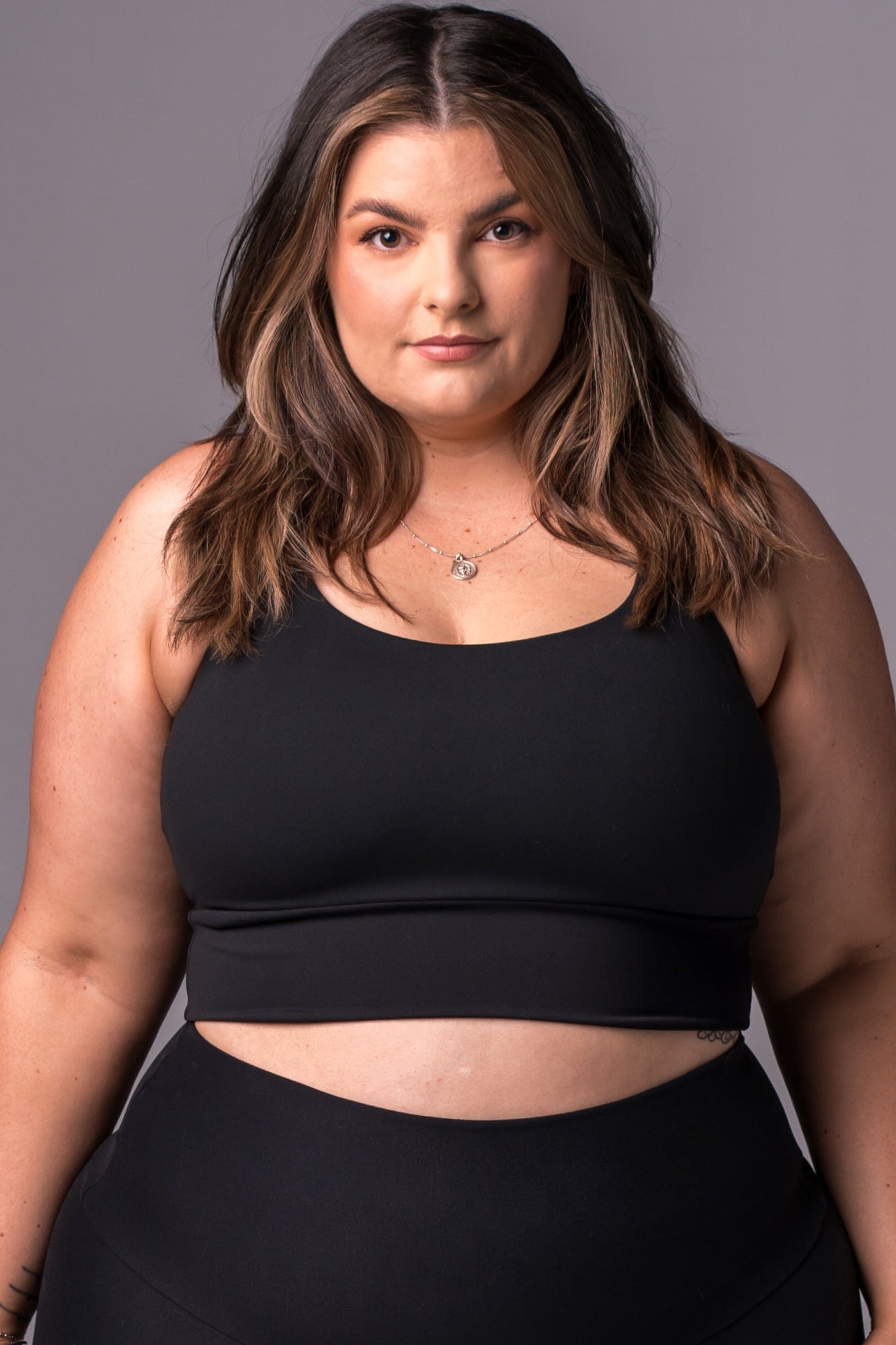Black Regal Luxe Yoga Crop