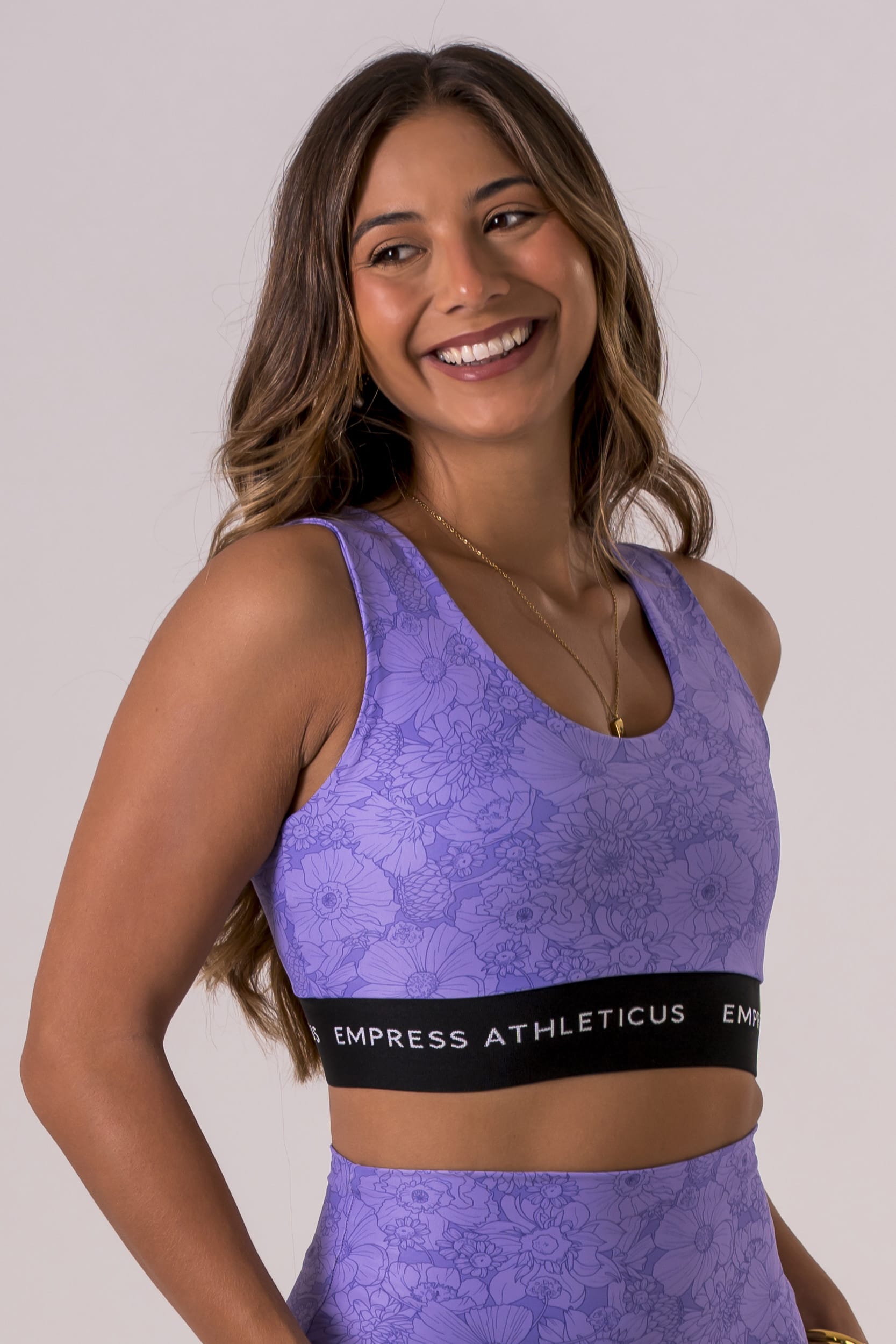 Blossom Dynamic Full Coverage Crop