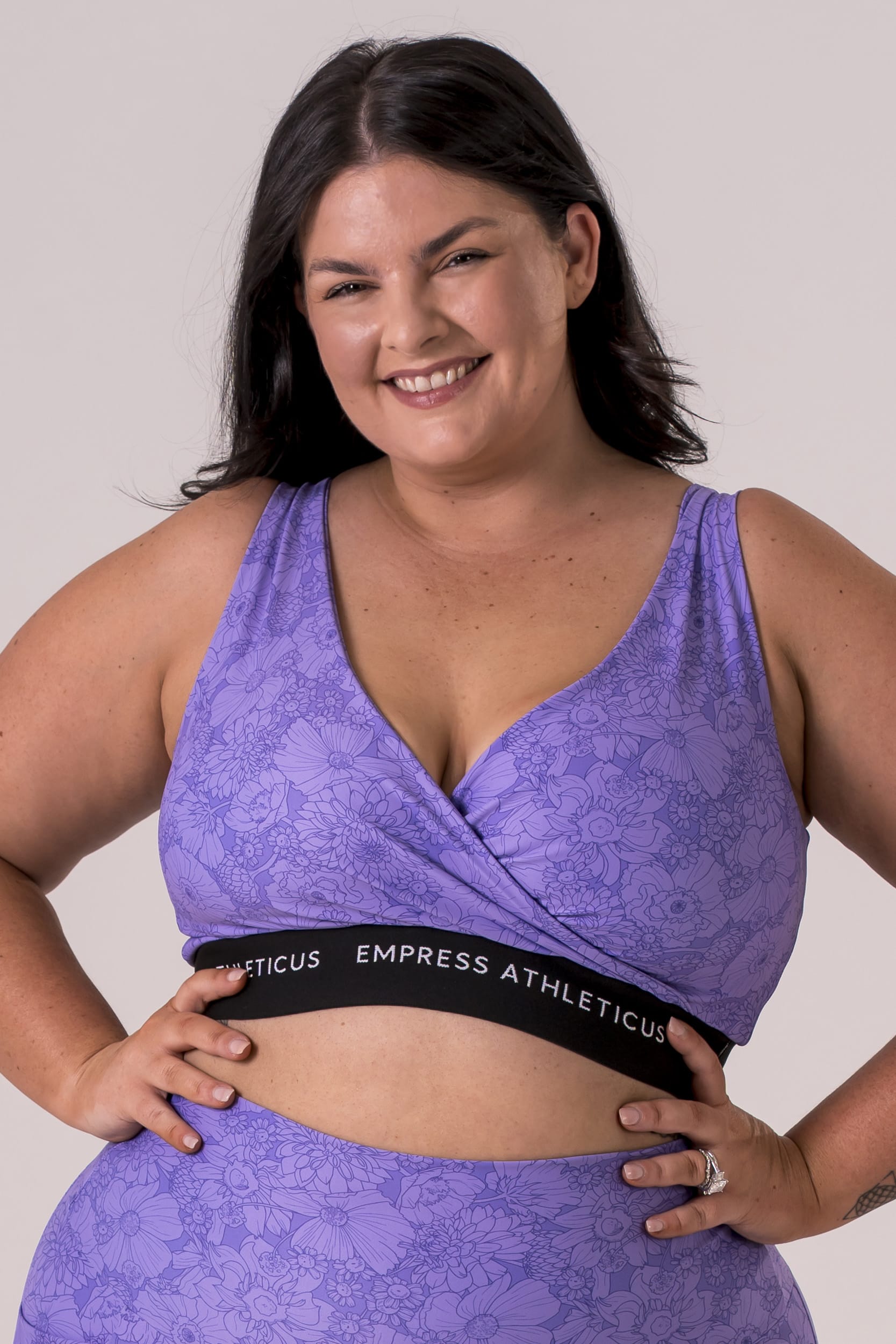 Blossom Dynamic V Front Crop