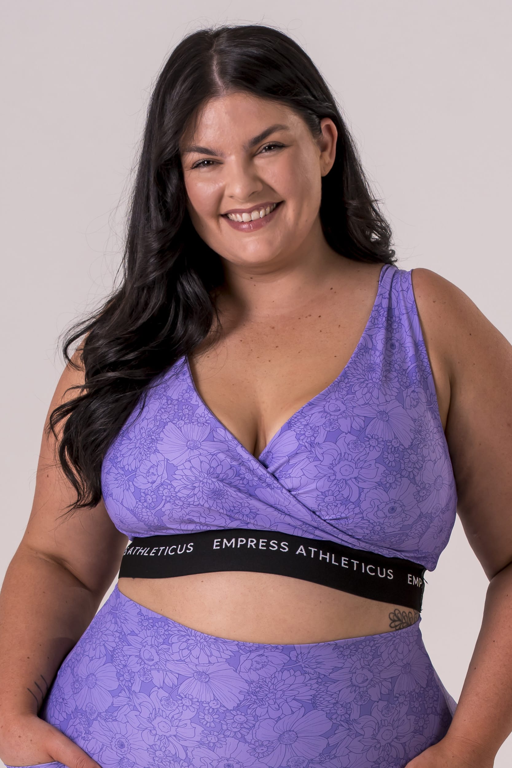 Blossom Dynamic V Front Crop