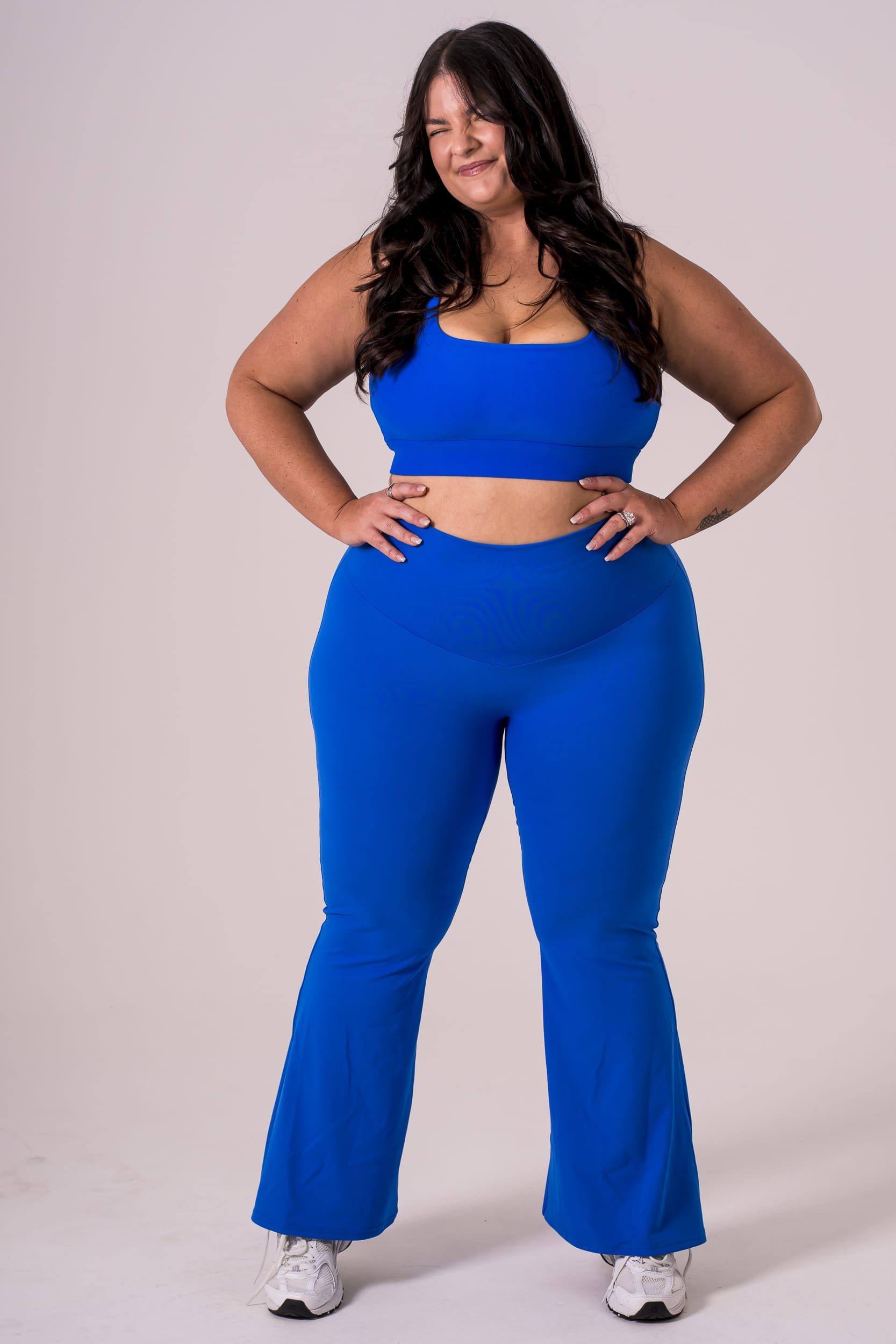 Electric Luxe Pocket Yoga Pants