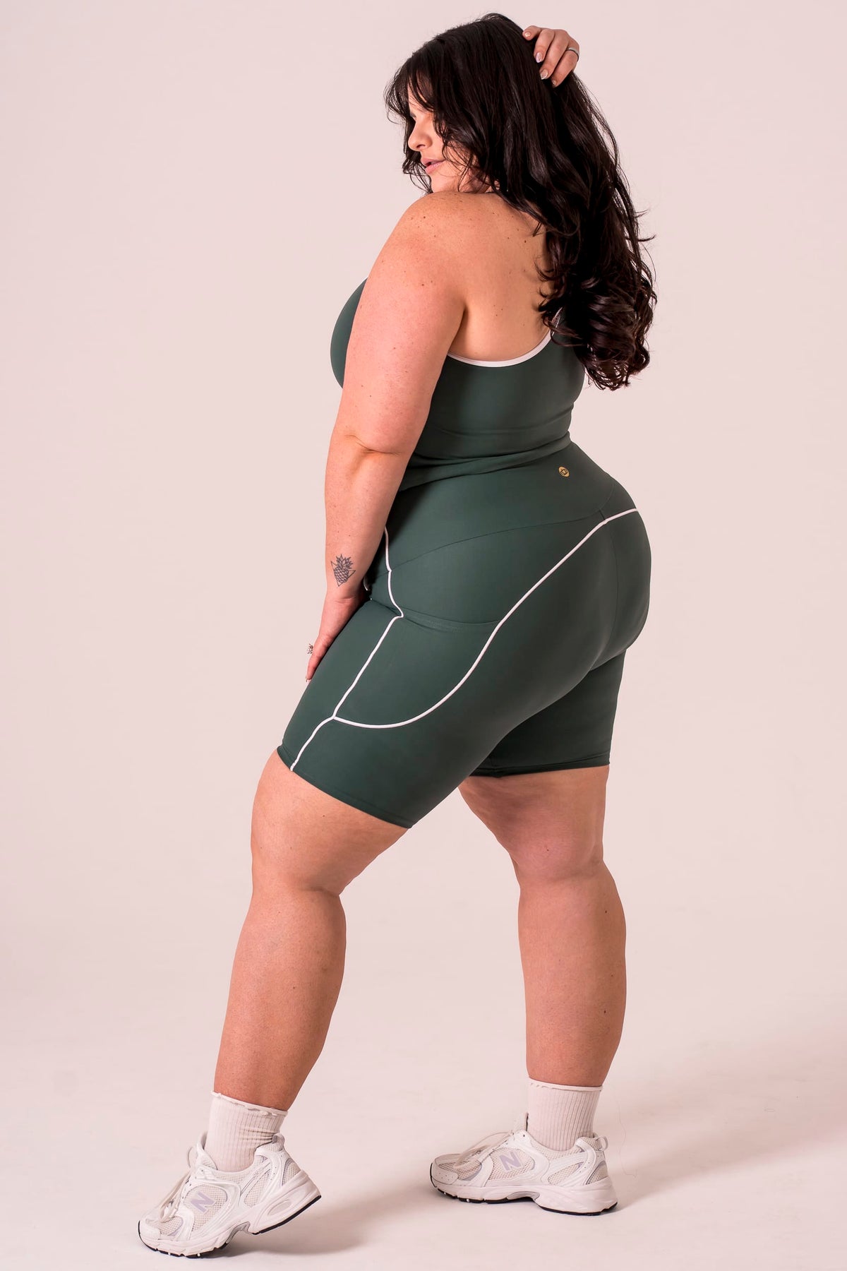 Emerald Duo Dynamic Pocket Curve 9" Shorts