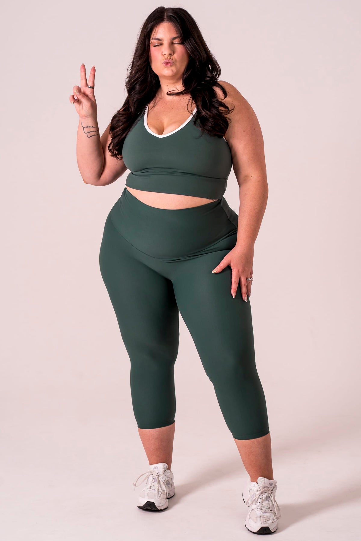 Emerald Dynamic High Waisted Capri Leggings